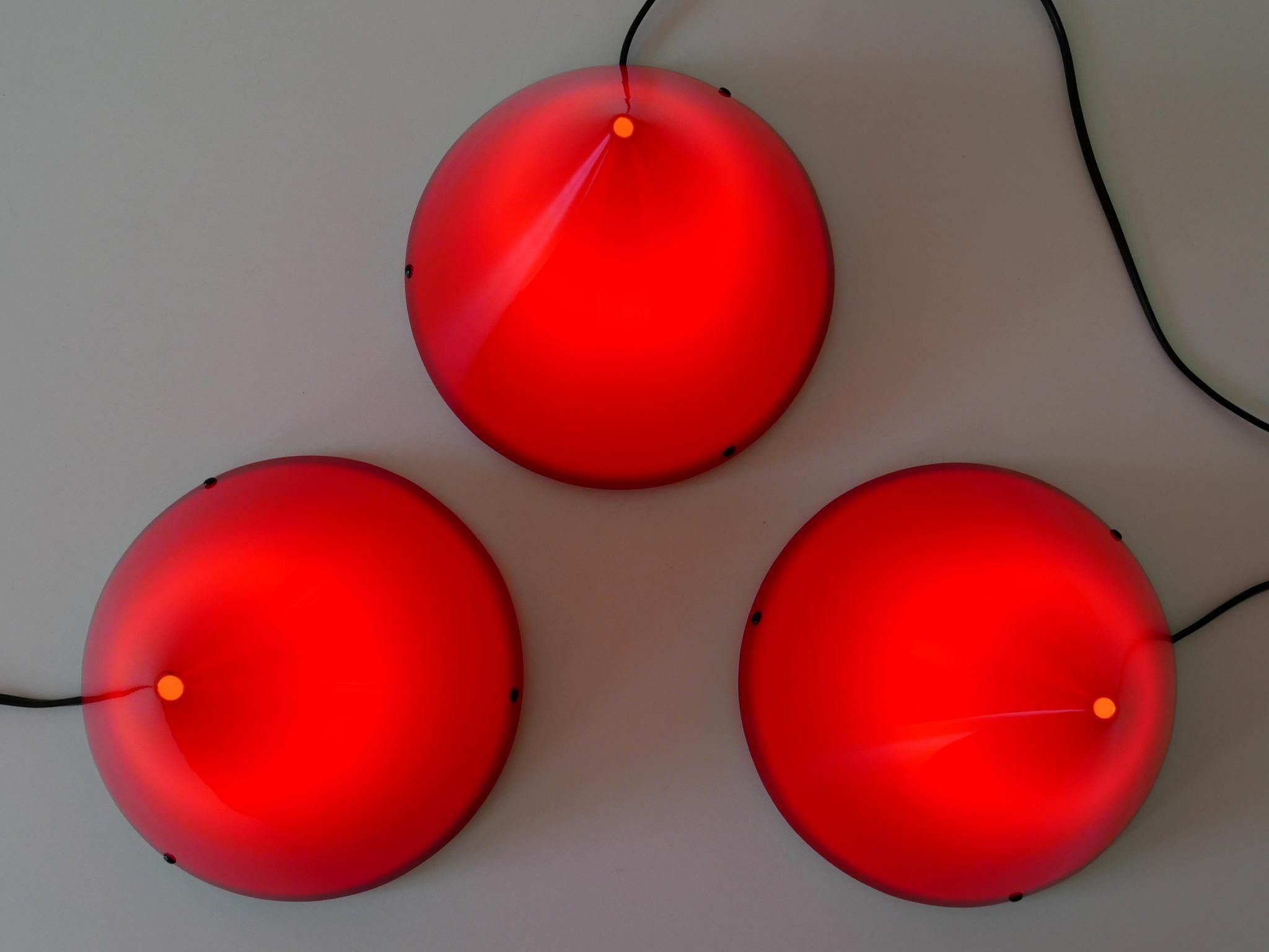 Ensemble de trois lampes ou appliques de table en acrylique en forme de cône de Verner Panton pour Poly Thema en vente 9