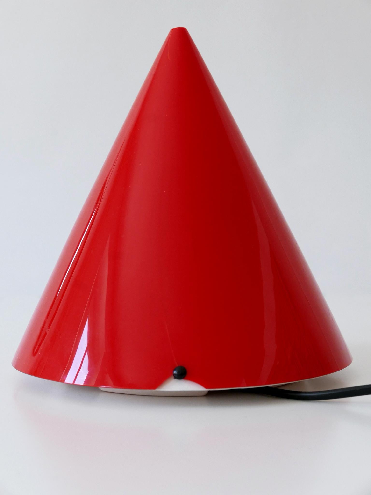Ensemble de trois lampes ou appliques de table en acrylique en forme de cône de Verner Panton pour Poly Thema en vente 12