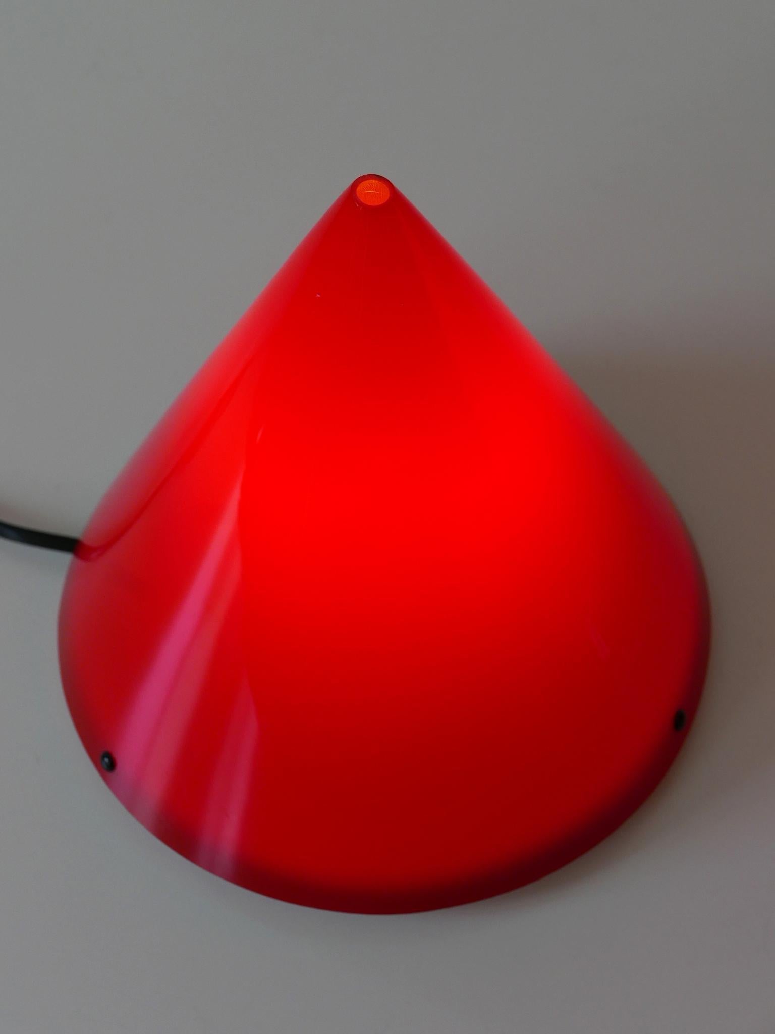 Ensemble de trois lampes ou appliques de table en acrylique en forme de cône de Verner Panton pour Poly Thema en vente 1