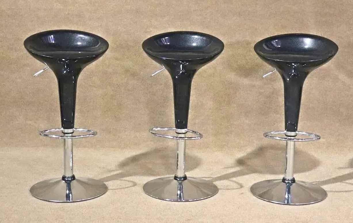 Mid-Century Modern Set of Three Adjustable Stools For Sale