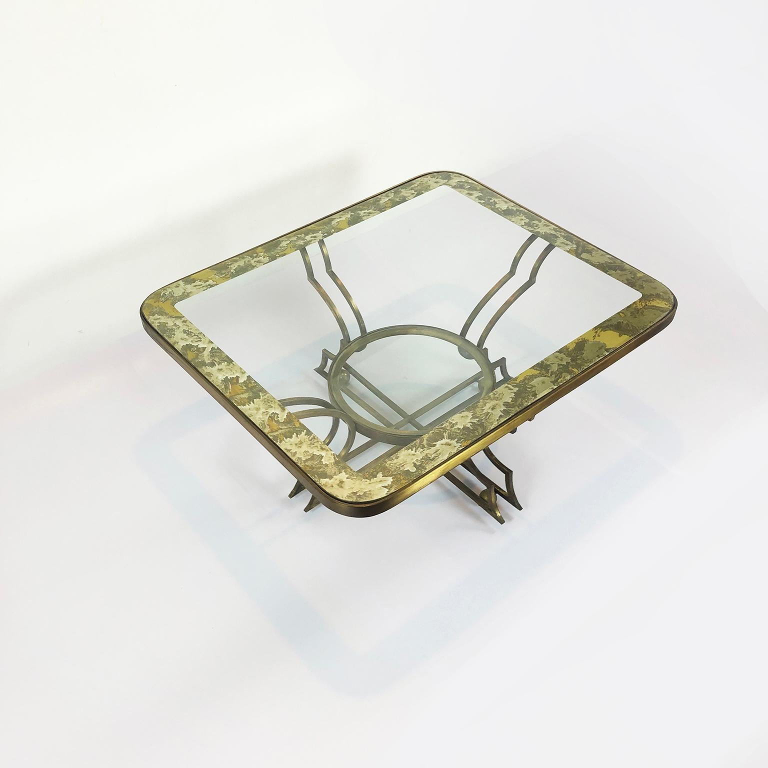 Laiton Ensemble de trois tables étonnantes Design/One par Arturo Pani en vente