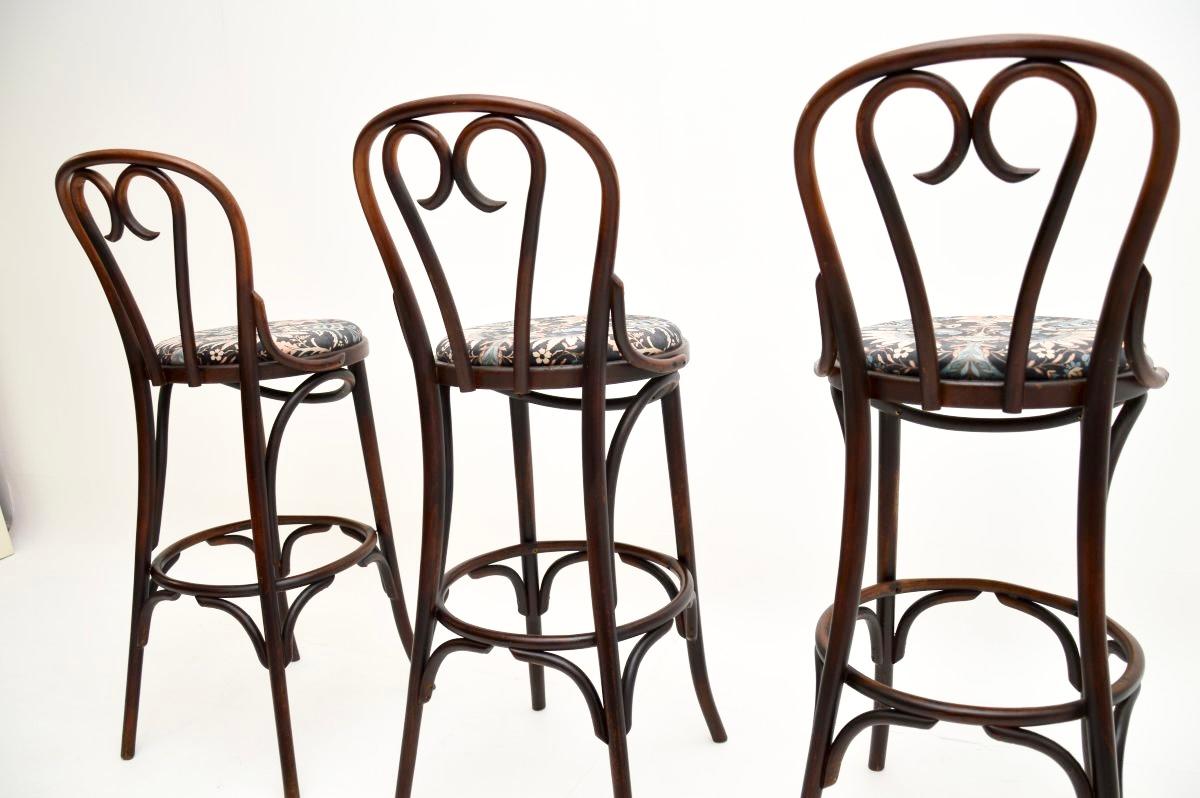 Set of Three Antique Bentwood Thonet Bar Stools In Good Condition In London, GB