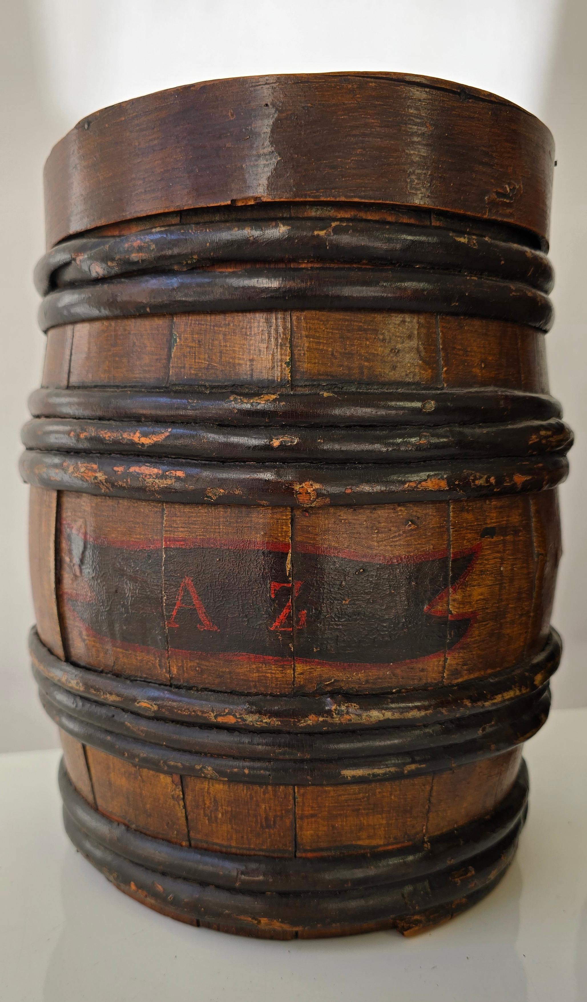 XIXe siècle Ensemble de trois barils de harengs anciens, hollandais et flamands, avec inscriptions originales en vente