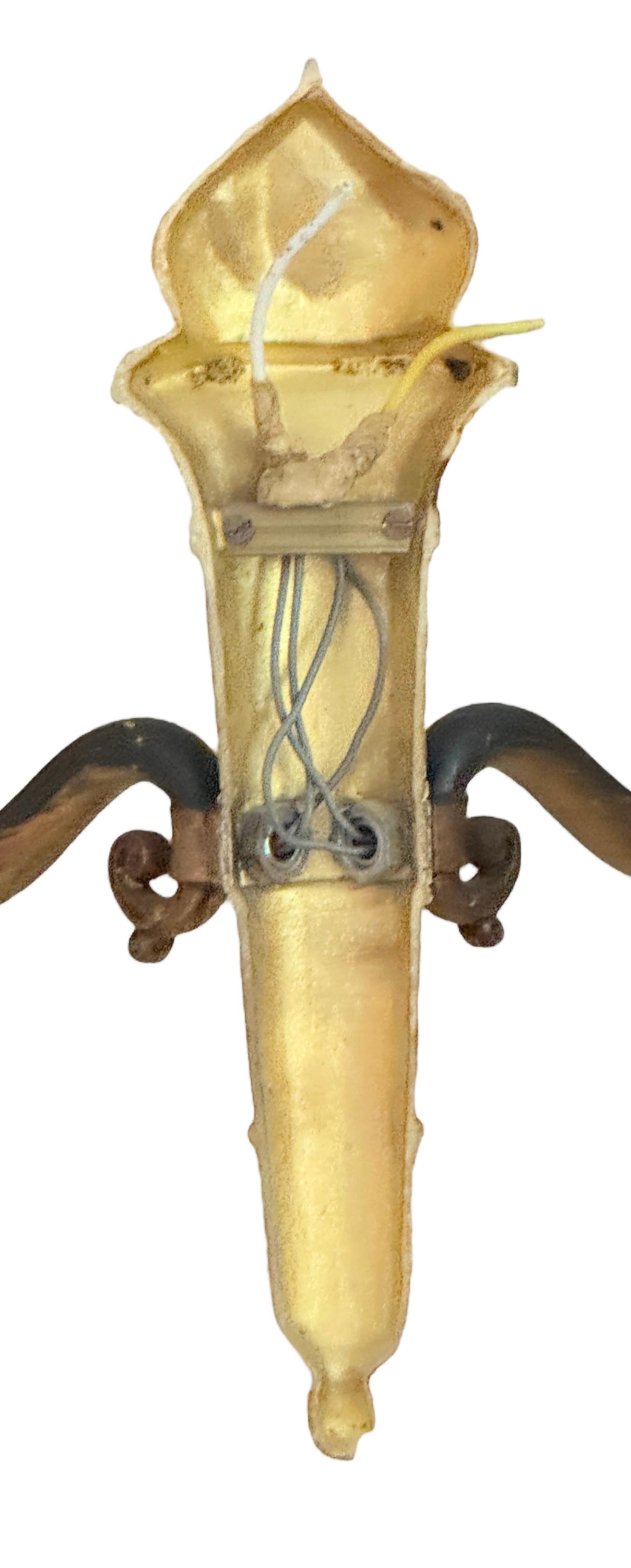 Juego de tres apliques de pared Antique French Empire 2 luces antorcha, Francia en venta 5