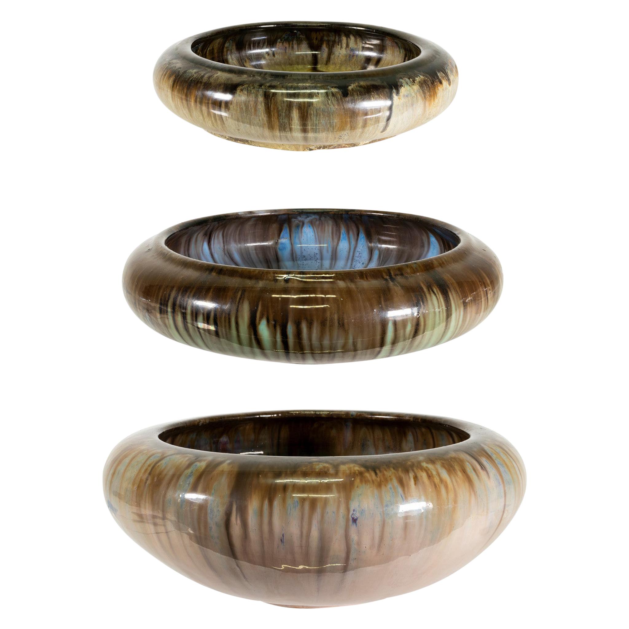 Ensemble de trois bols anciens en poterie Fulper en vente