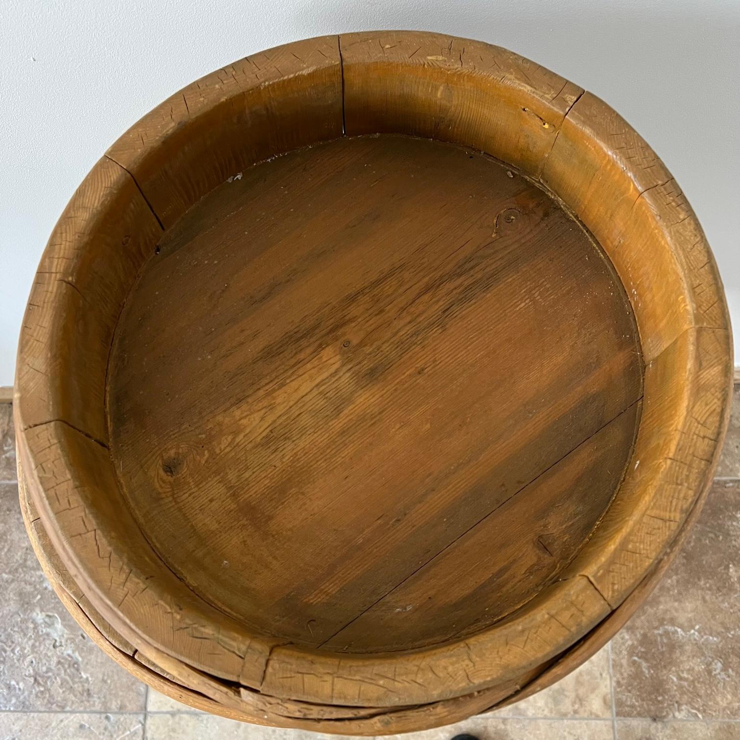 Set of Three Antique Swedish Wooden Primitive Bowls For Sale 5