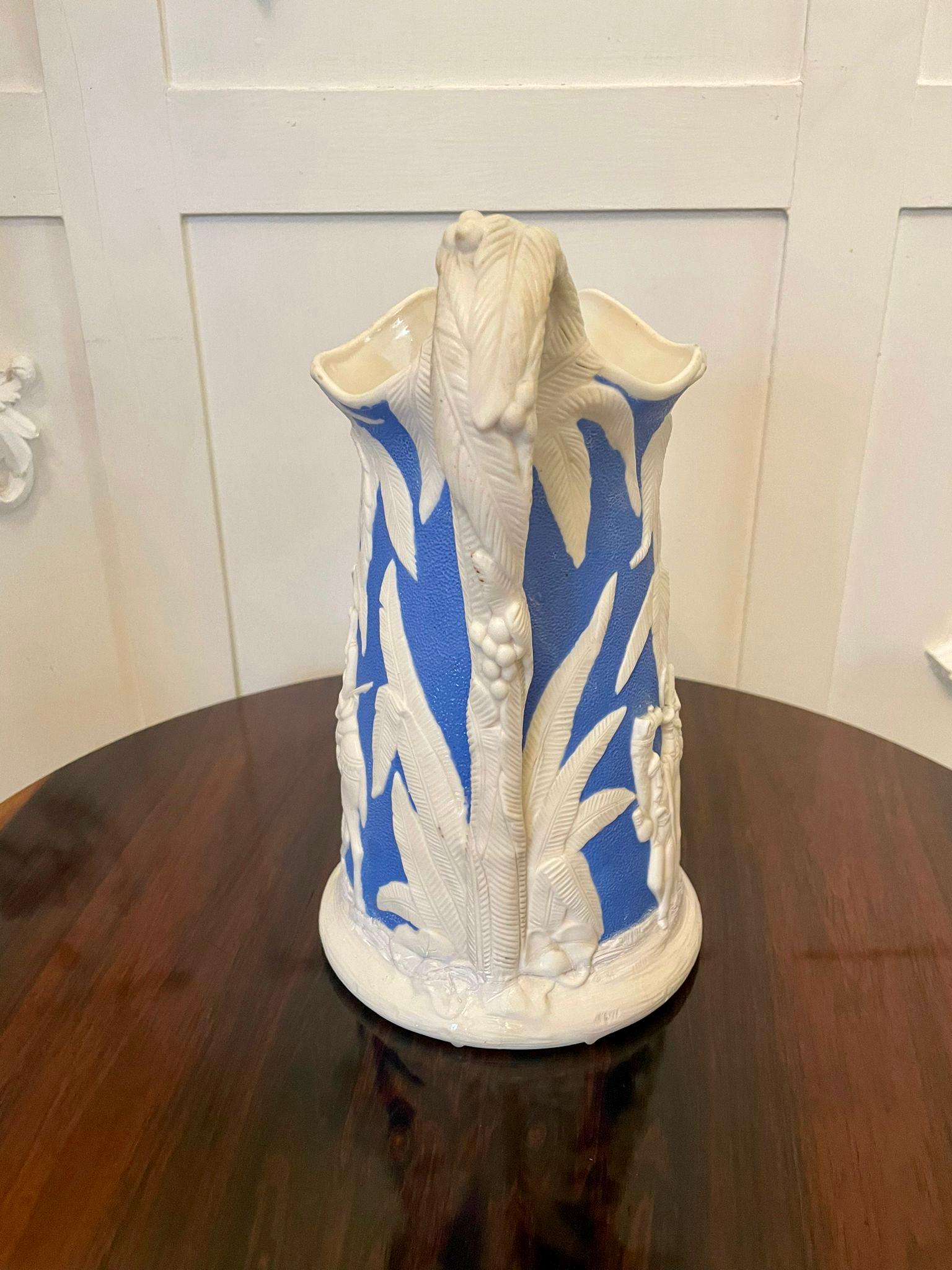 Set von drei antiken viktorianischen blauen und weißen Krügen von Samuel Alcock im Angebot 11