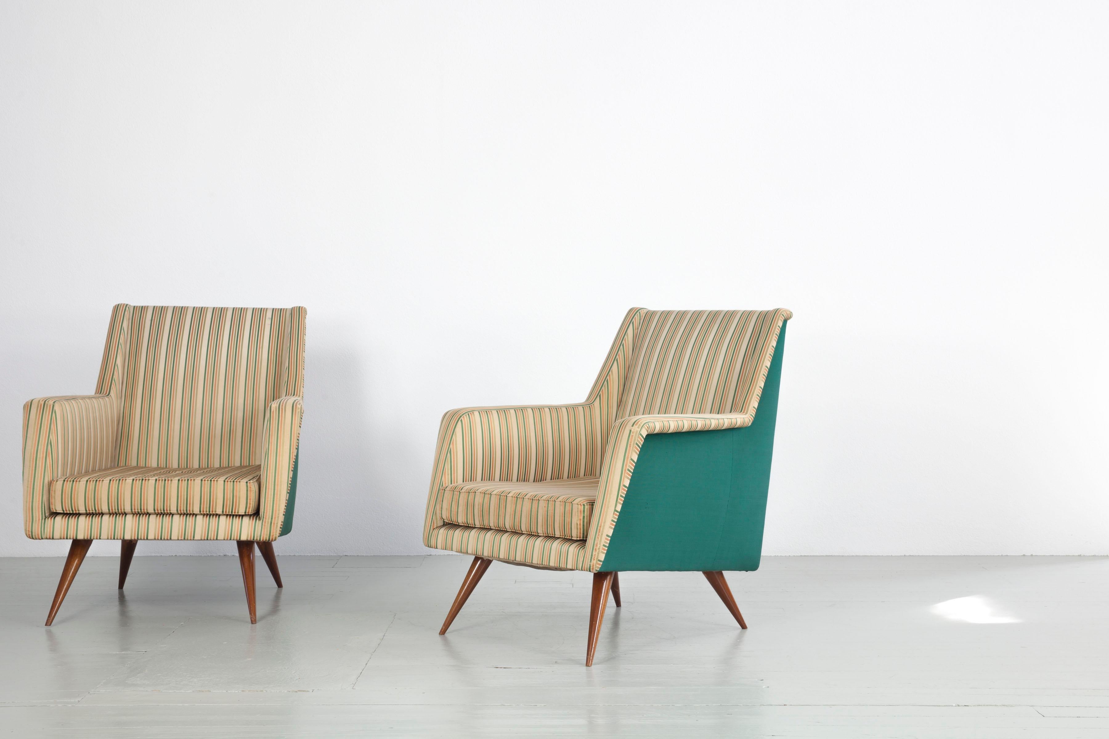 Set of Three Armchairs of the 1950s, Attributed to Melchiorre Bega For Sale 3