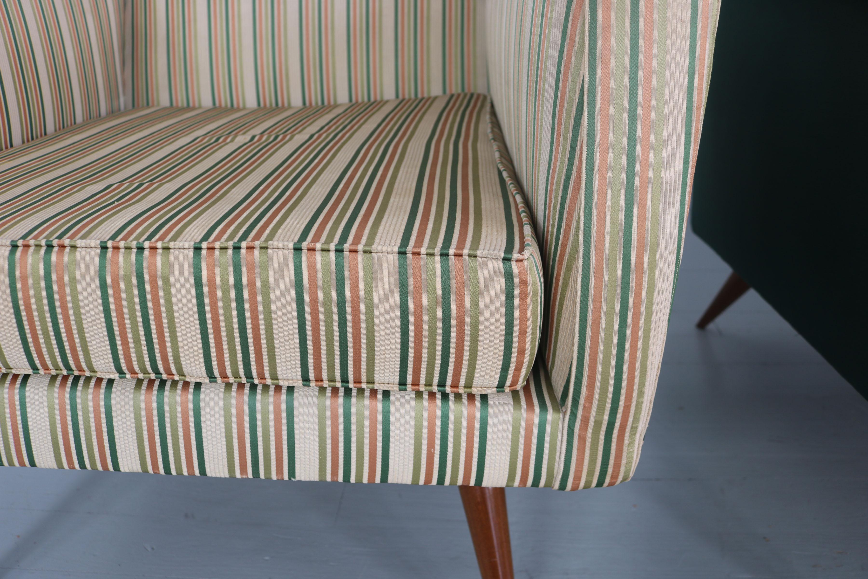 Set of Three Armchairs of the 1950s, Attributed to Melchiorre Bega For Sale 6