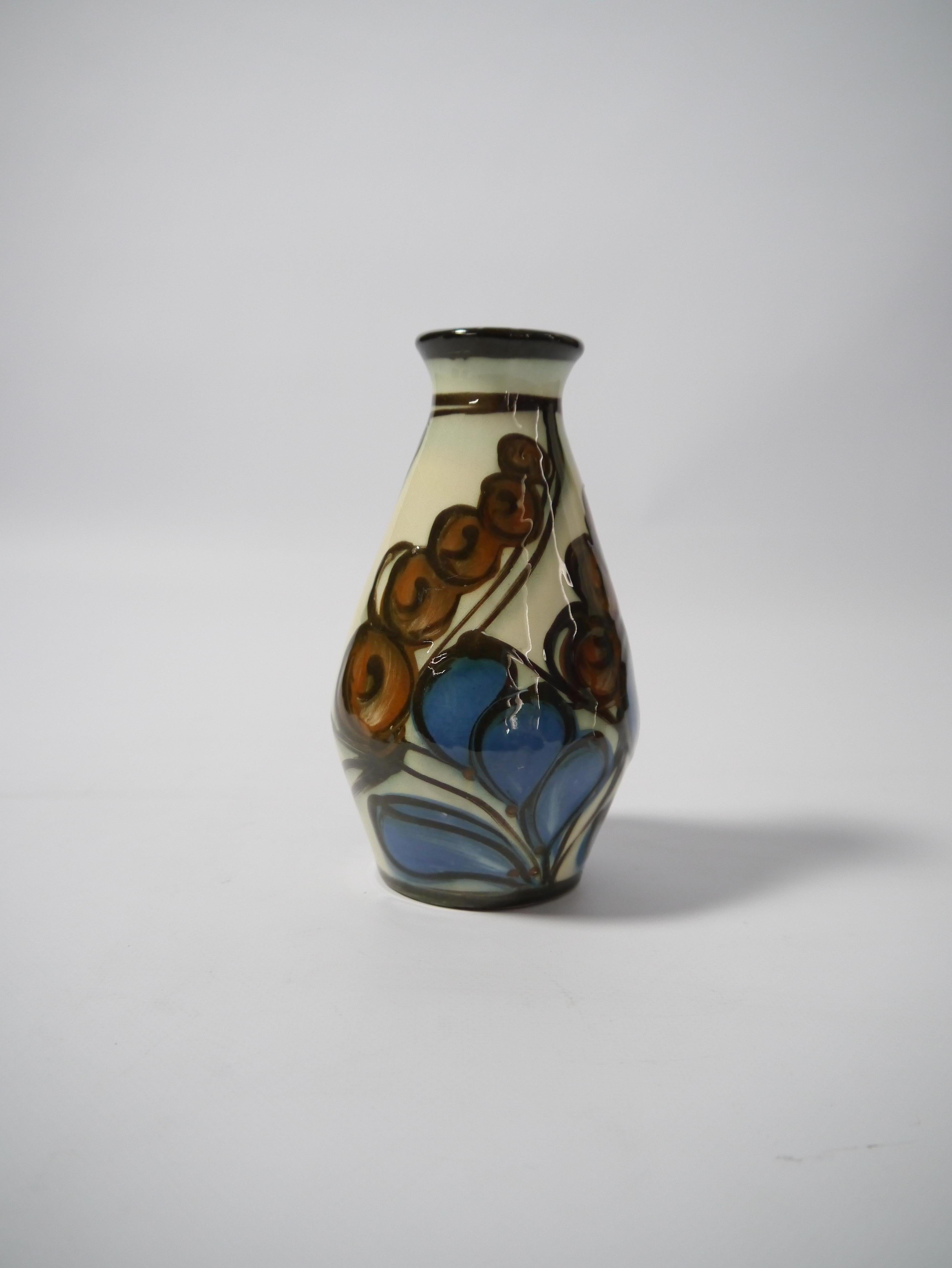 Art déco Ensemble de trois vases en céramique Art Déco par Danico, Danemark, années 1920 en vente