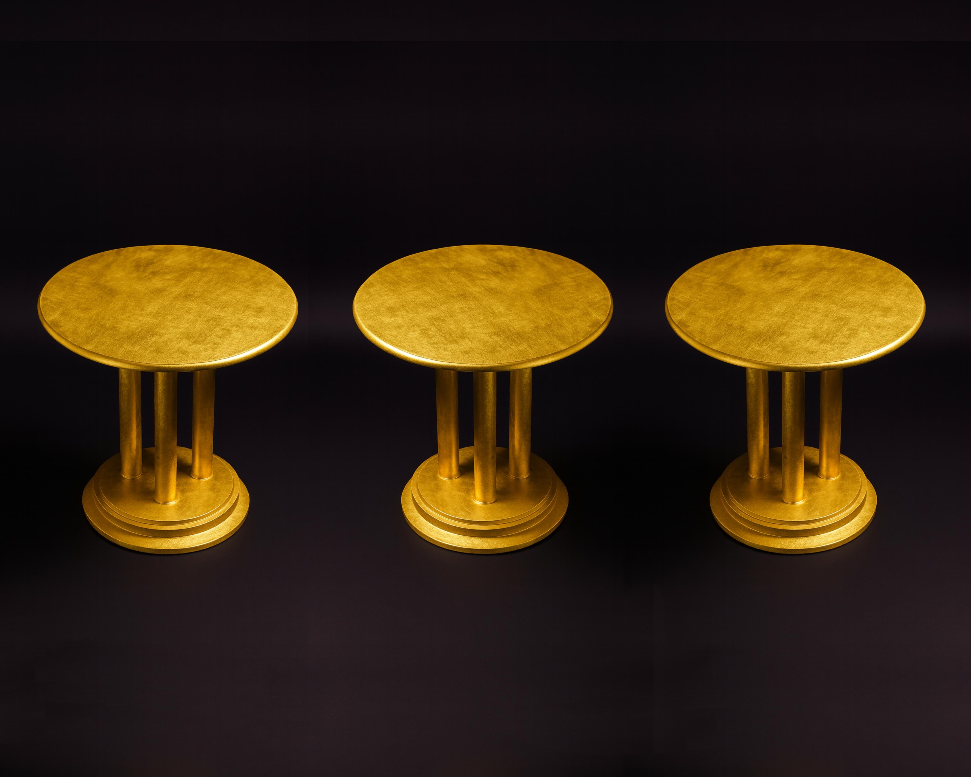 Set of three Art Deco Gilt Golden Chestnut Pedestal Tables, 20th Century For Sale 1