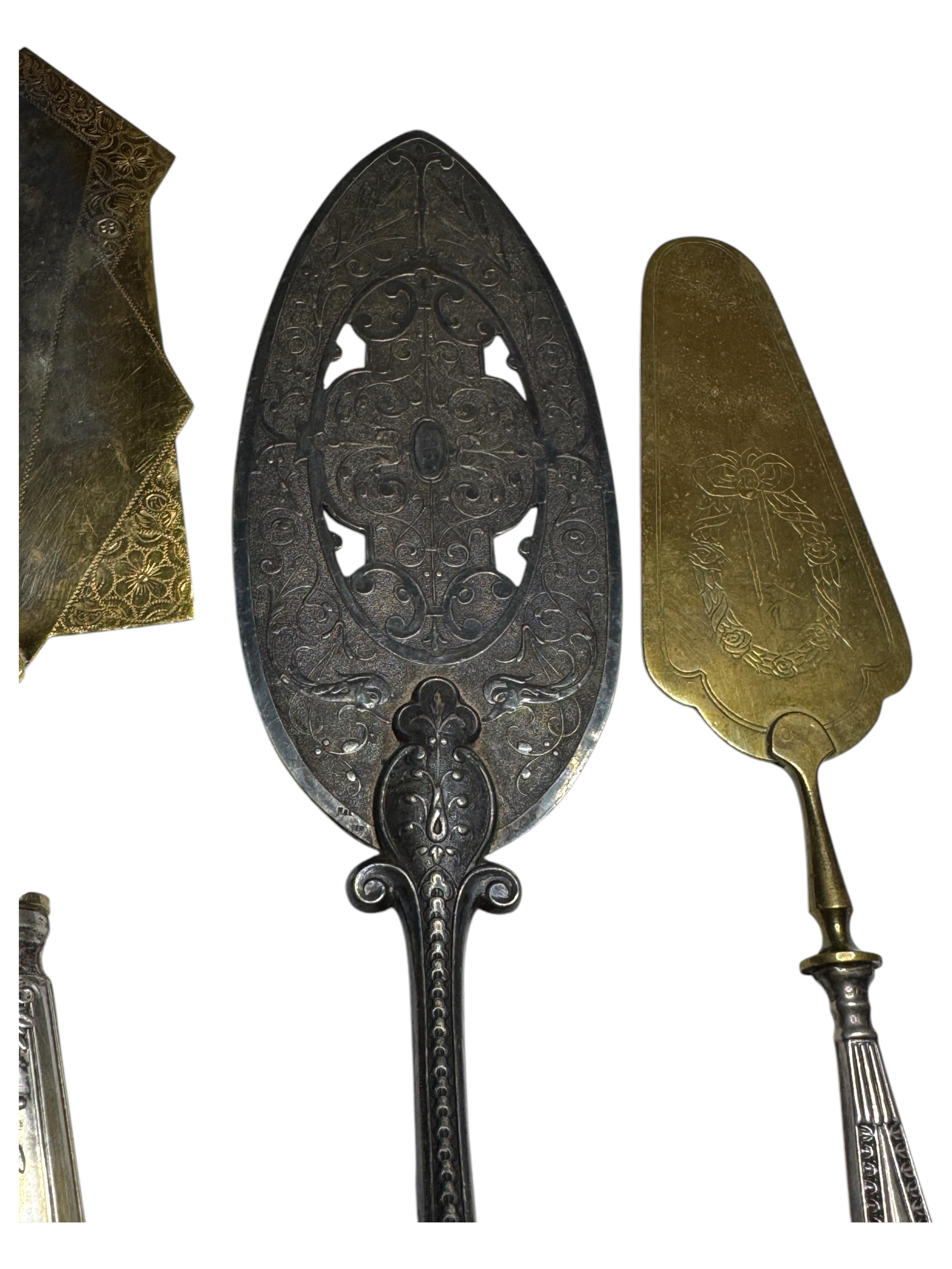 20ième siècle Ensemble de trois couverts en métal argenté Art Nouveau, Allemagne, 1890 - 1900 en vente