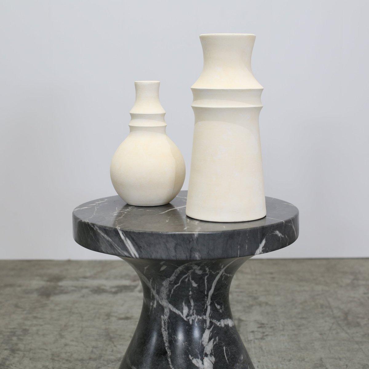 Ensemble de trois pots en céramique assortis Bon état - En vente à Basildon, London