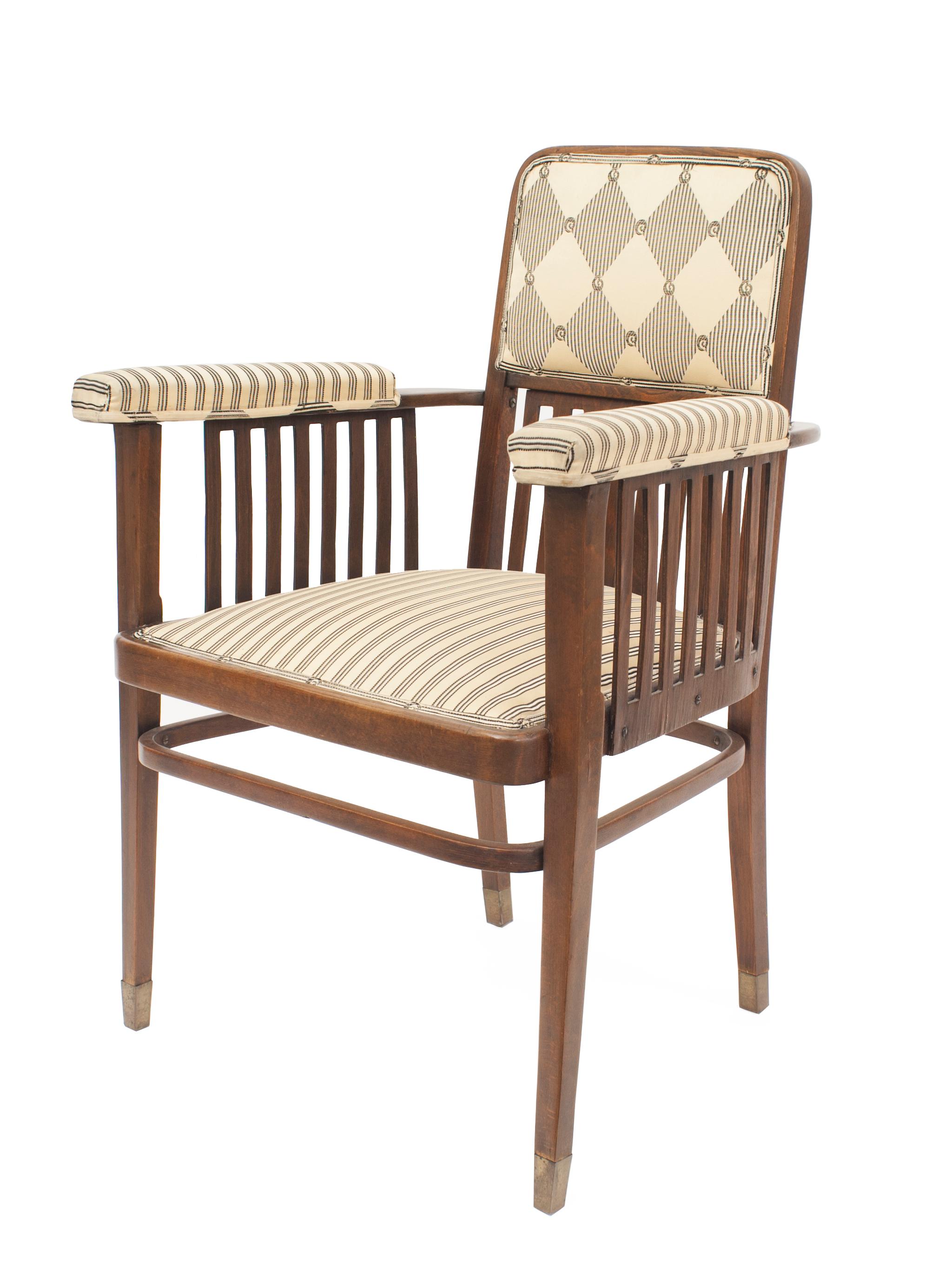 Austrian Bentwood Beechwood 3-Piece Living Room Set In Good Condition For Sale In Queens, NY