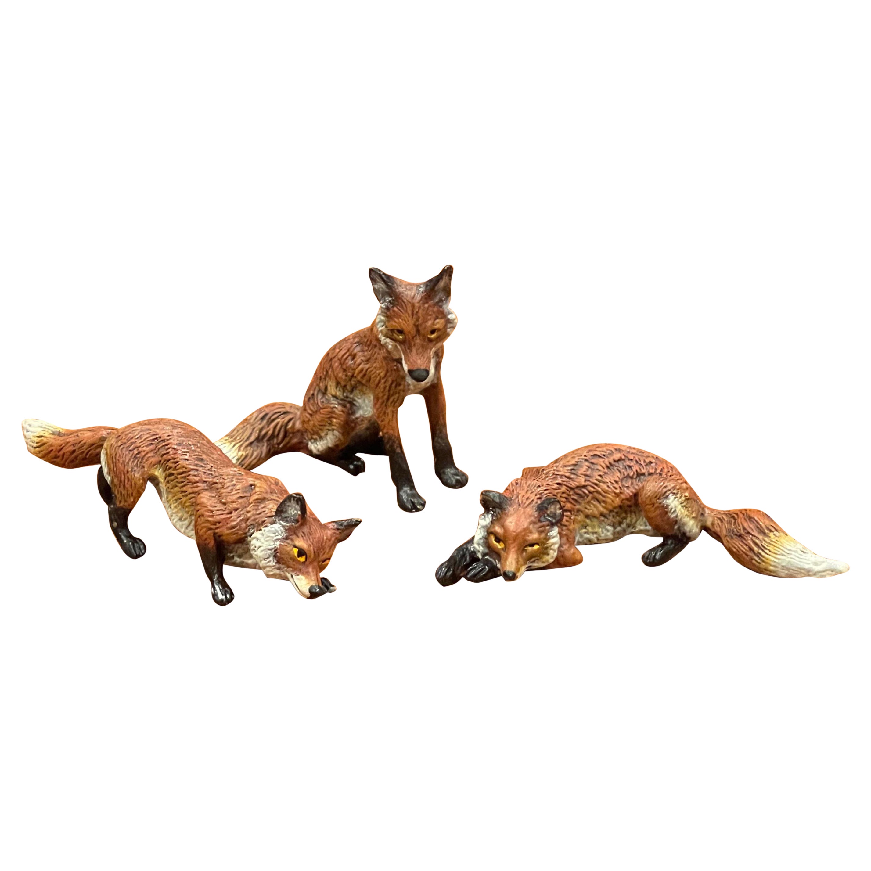 Satz von drei österreichischen Bronze handbemalte Miniatur-Fuchs-Skulpturen