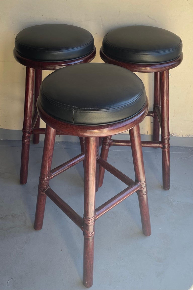 Set of Three Bamboo & Leather Bar Stools by McGuire Furniture Co. In Good Condition For Sale In San Diego, CA