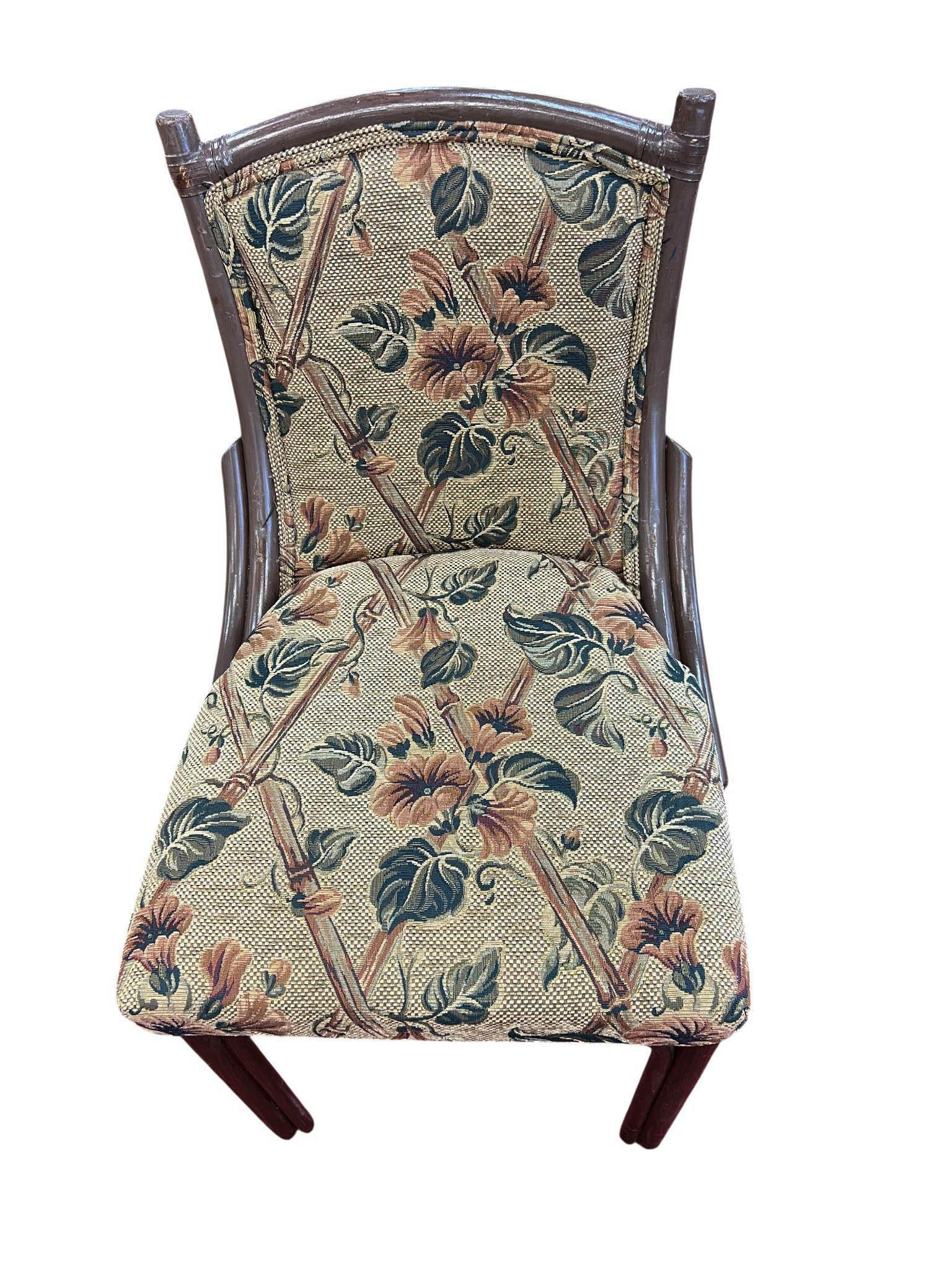 Ensemble de trois chaises d'appoint en bambou Bon état - En vente à North Palm Beach, FL