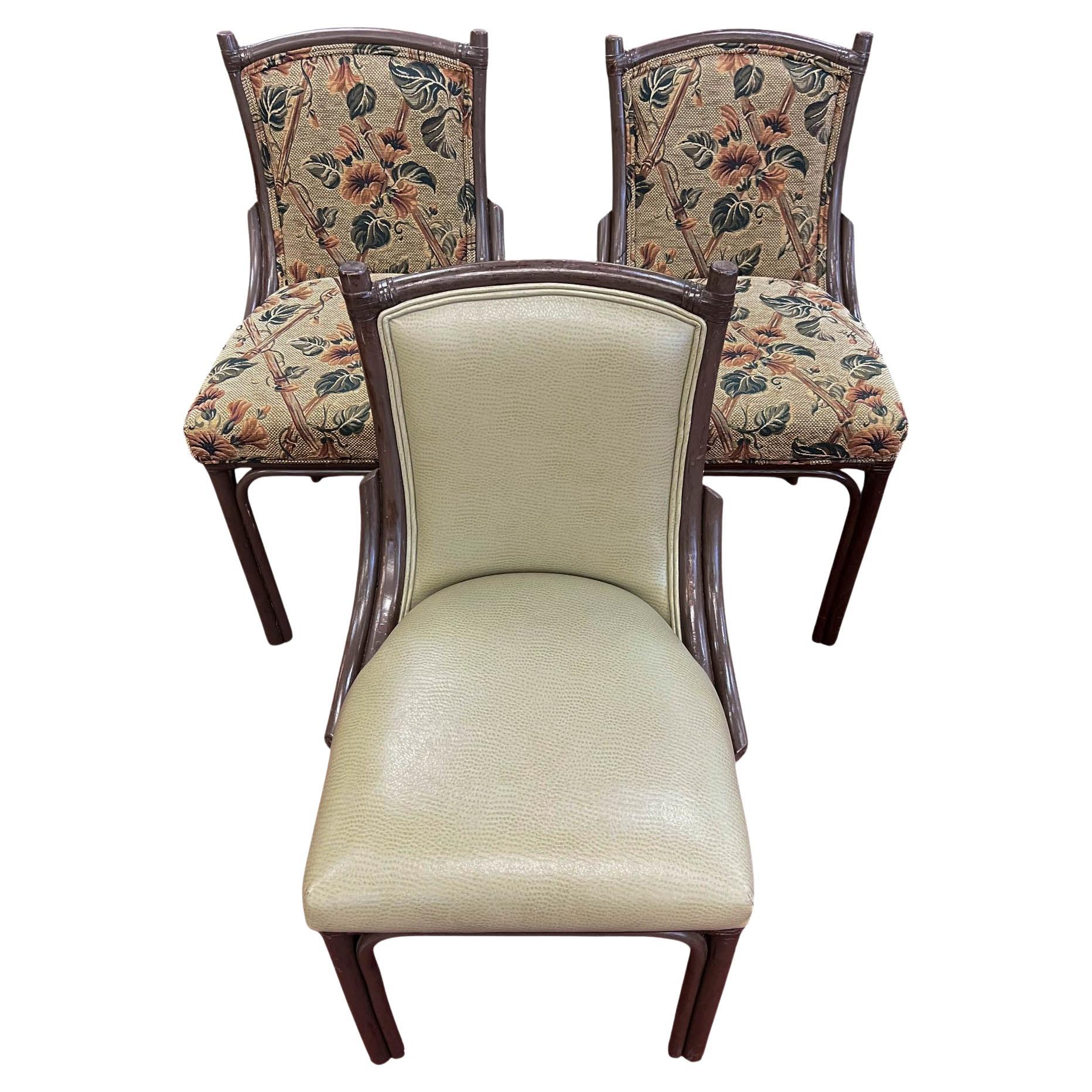 Ensemble de trois chaises d
appoint en bambou en vente