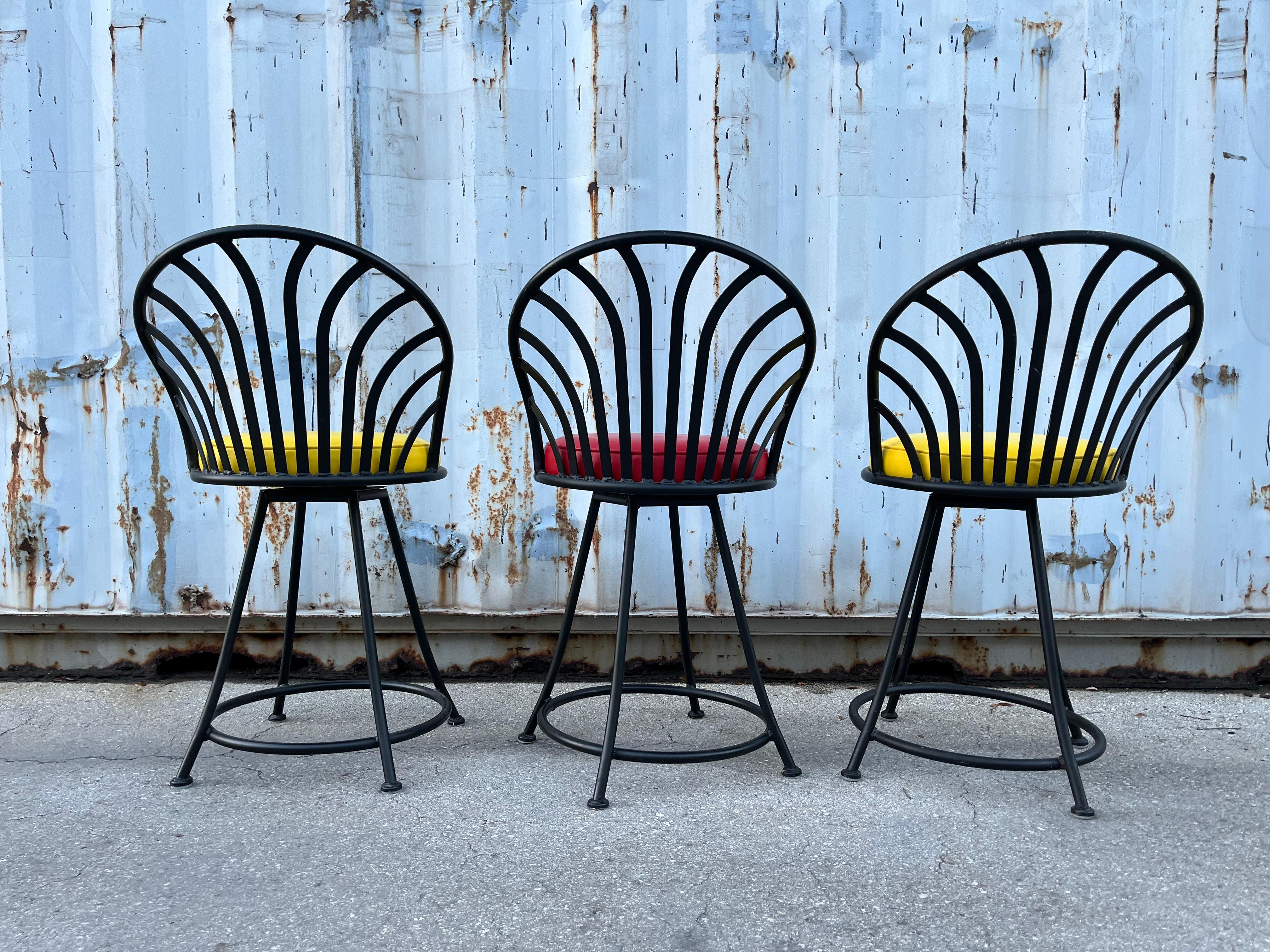 American Set of Three Bar Stools by Arthur Umanoff for Shaver Howard Inc. Circa 1970s For Sale