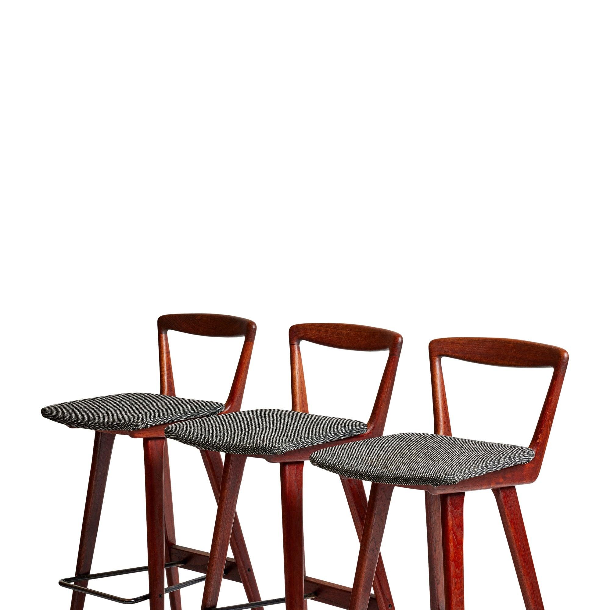 Set of Three Barstools by H. Rosengren Hansen for Brande Møbelindustri In Excellent Condition For Sale In Sagaponack, NY