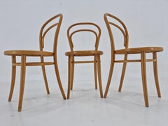 Satz von drei Bugholzstühlen Nr. 14, Ton, Michael Thonet, 1950er Jahre
