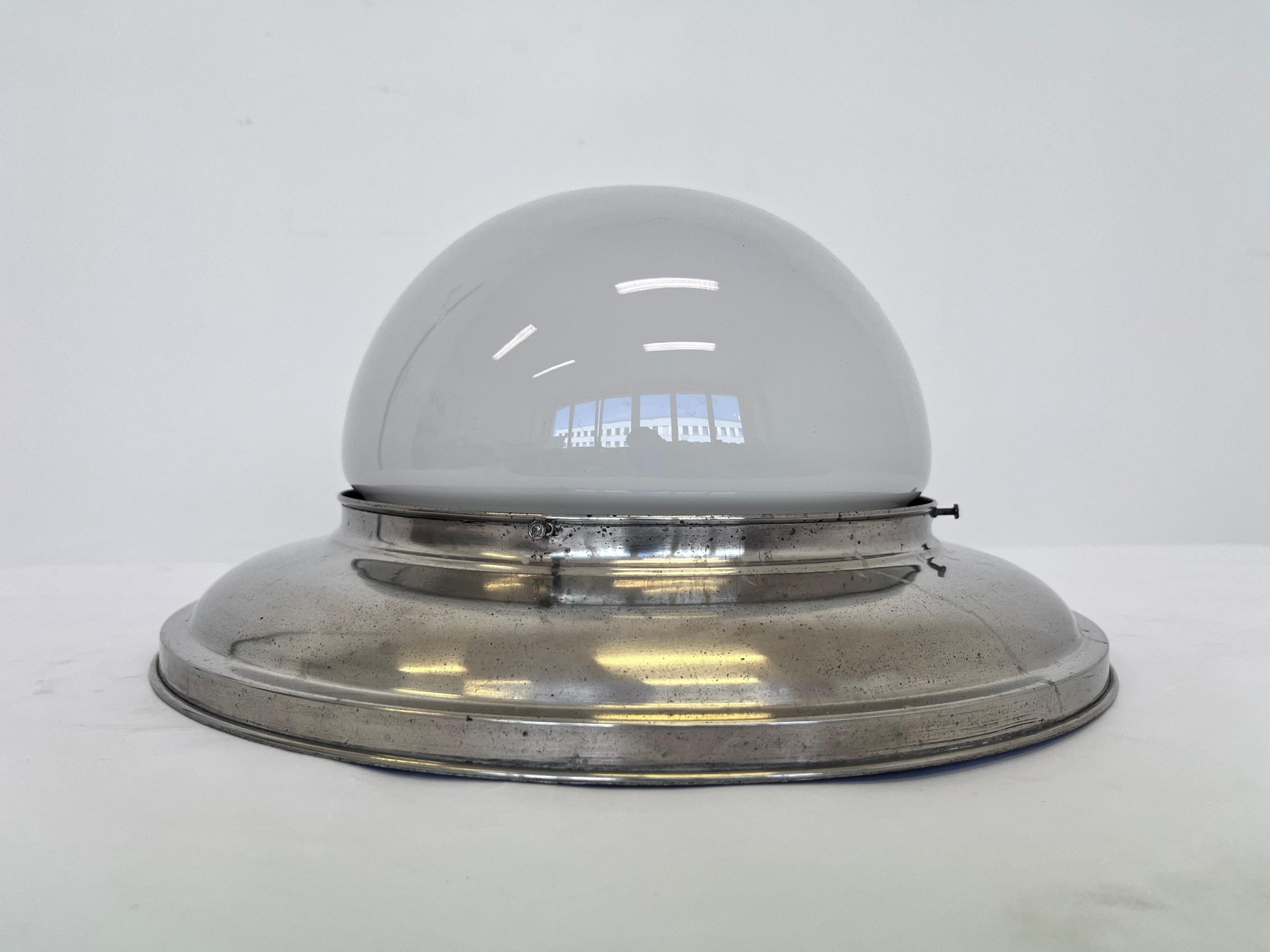Set of three big Chrome Bauhaus Ceiling or wall Lamps/Flushmounts, 1930s For Sale 2