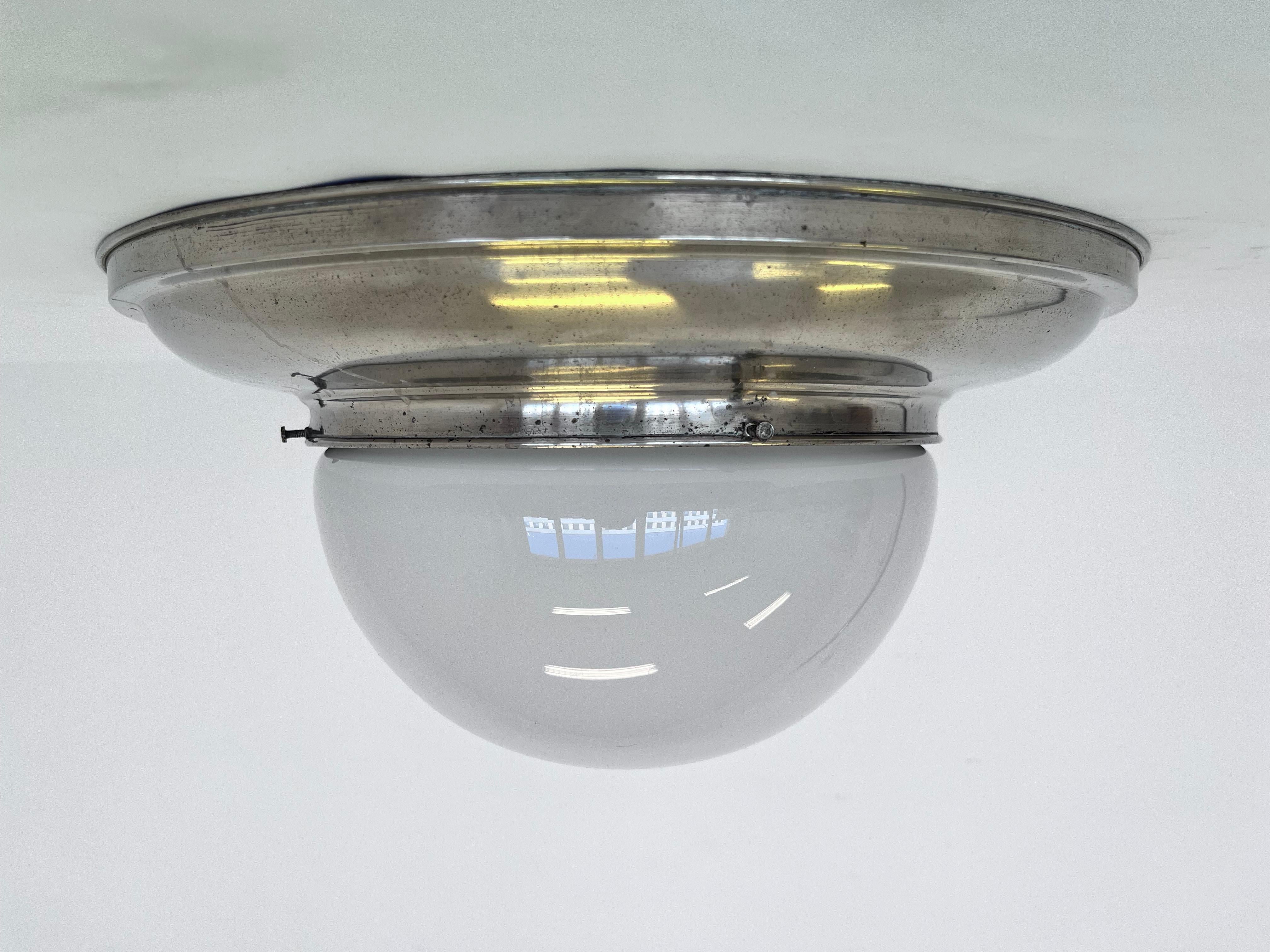 Set of three big Chrome Bauhaus Ceiling or wall Lamps/Flushmounts, 1930s For Sale 3