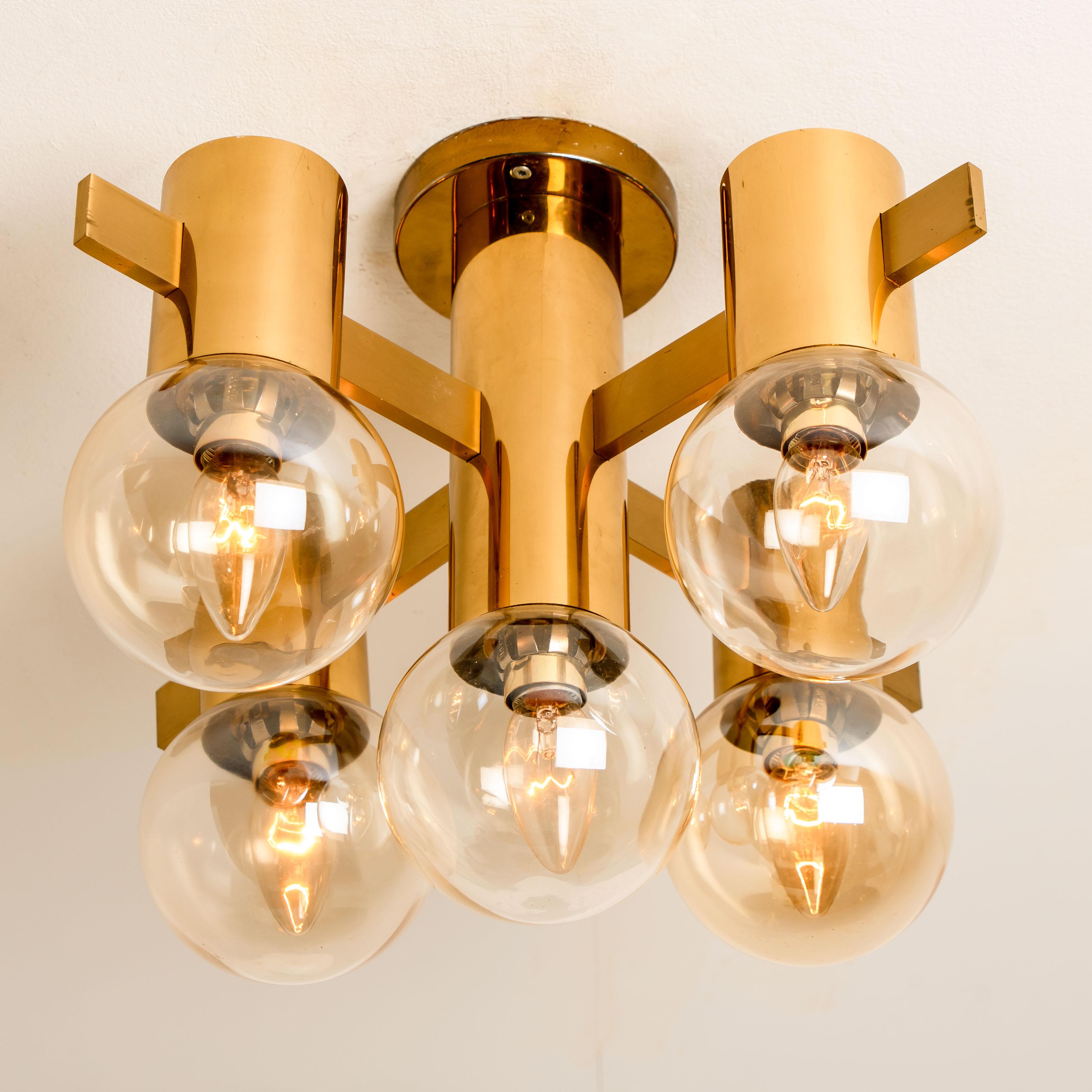 Set of Three Brass and Glass Light Fixtures in the Style of Jakobsson, 1960s For Sale 12