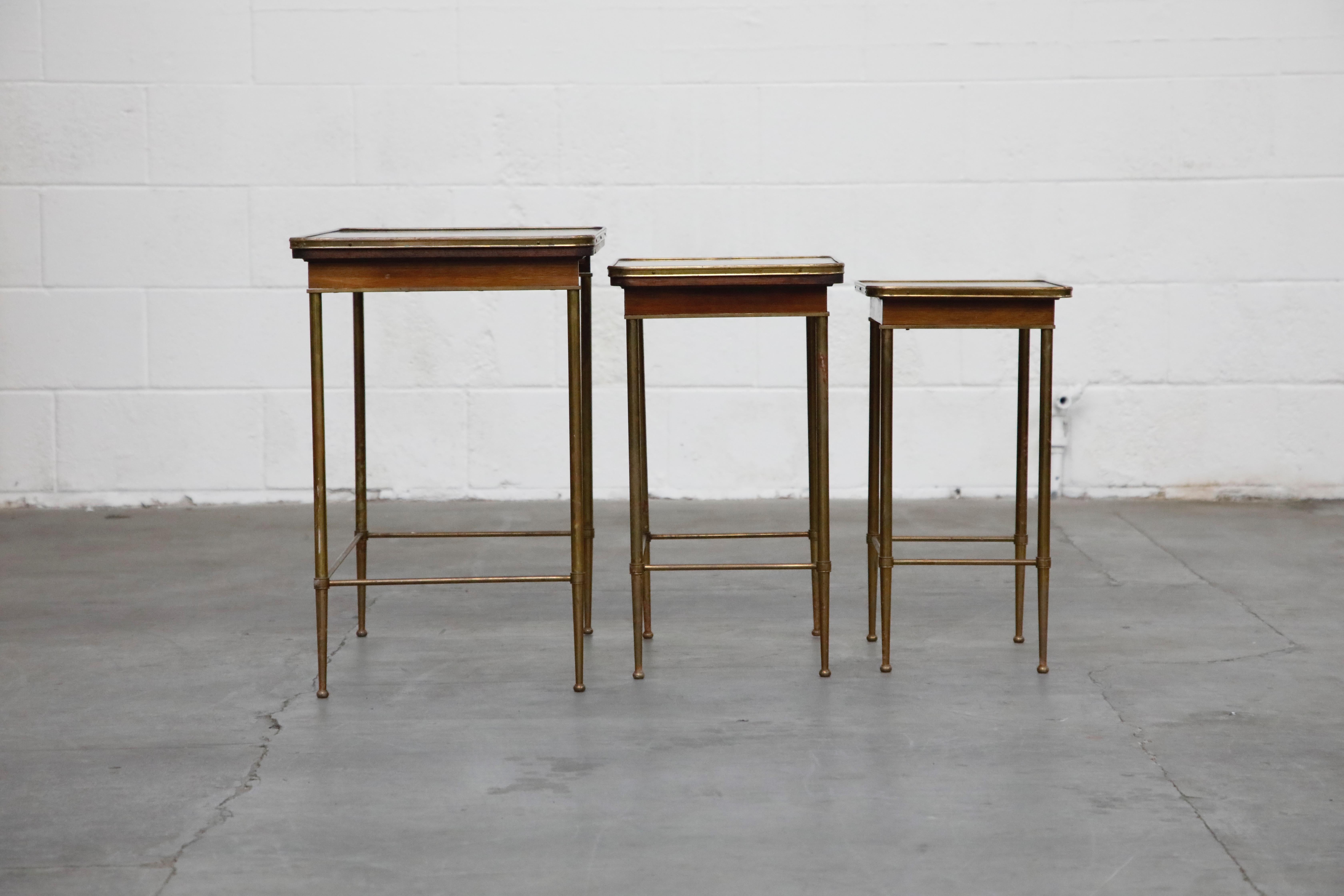 Set of Three Brass and Wood Mid-Century Modern Nesting Tables, circa 1960 In Good Condition In Los Angeles, CA