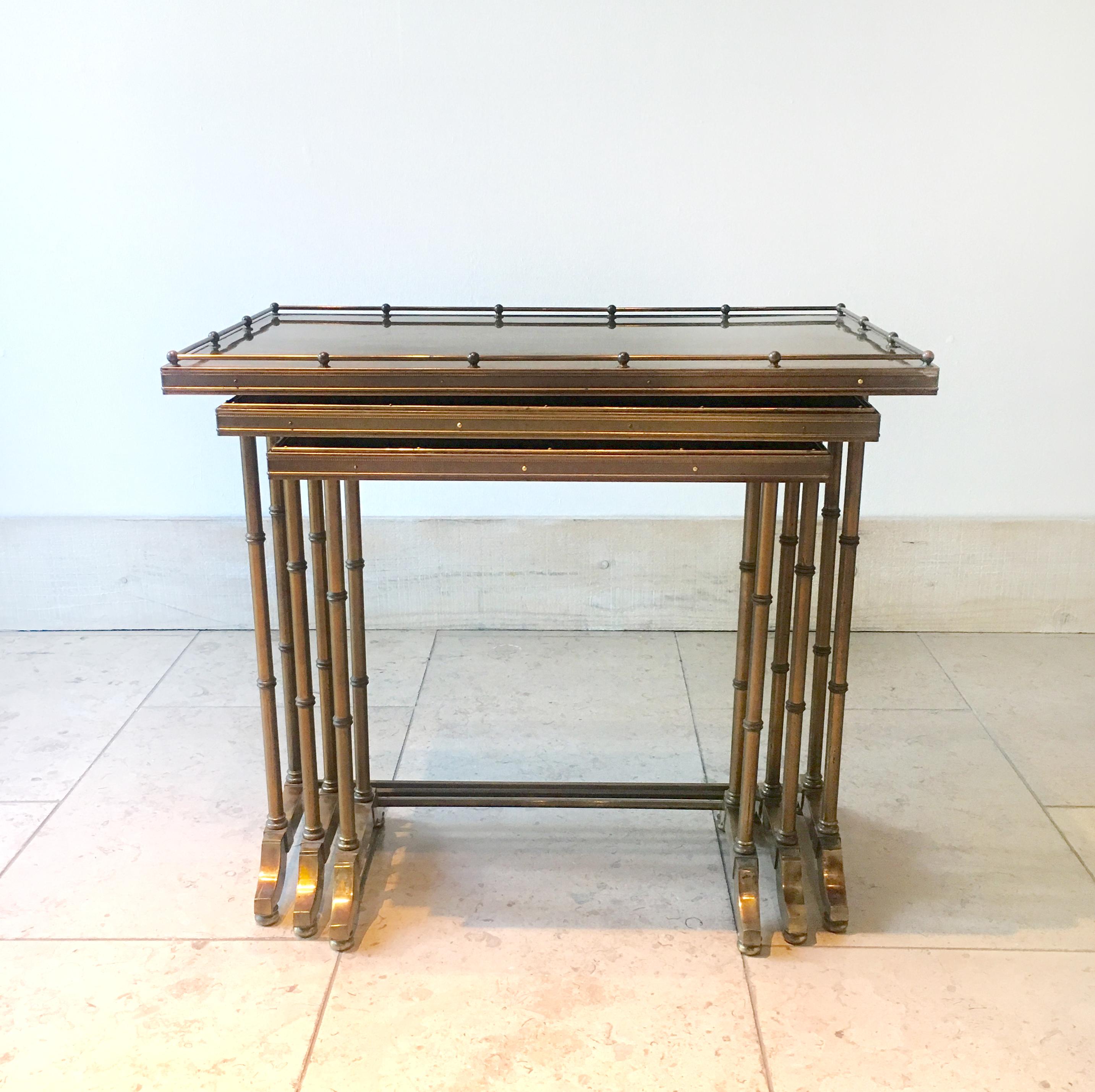 American Set of Three Brass Framed Faux Bamboo Nesting Tables, 1960s For Sale