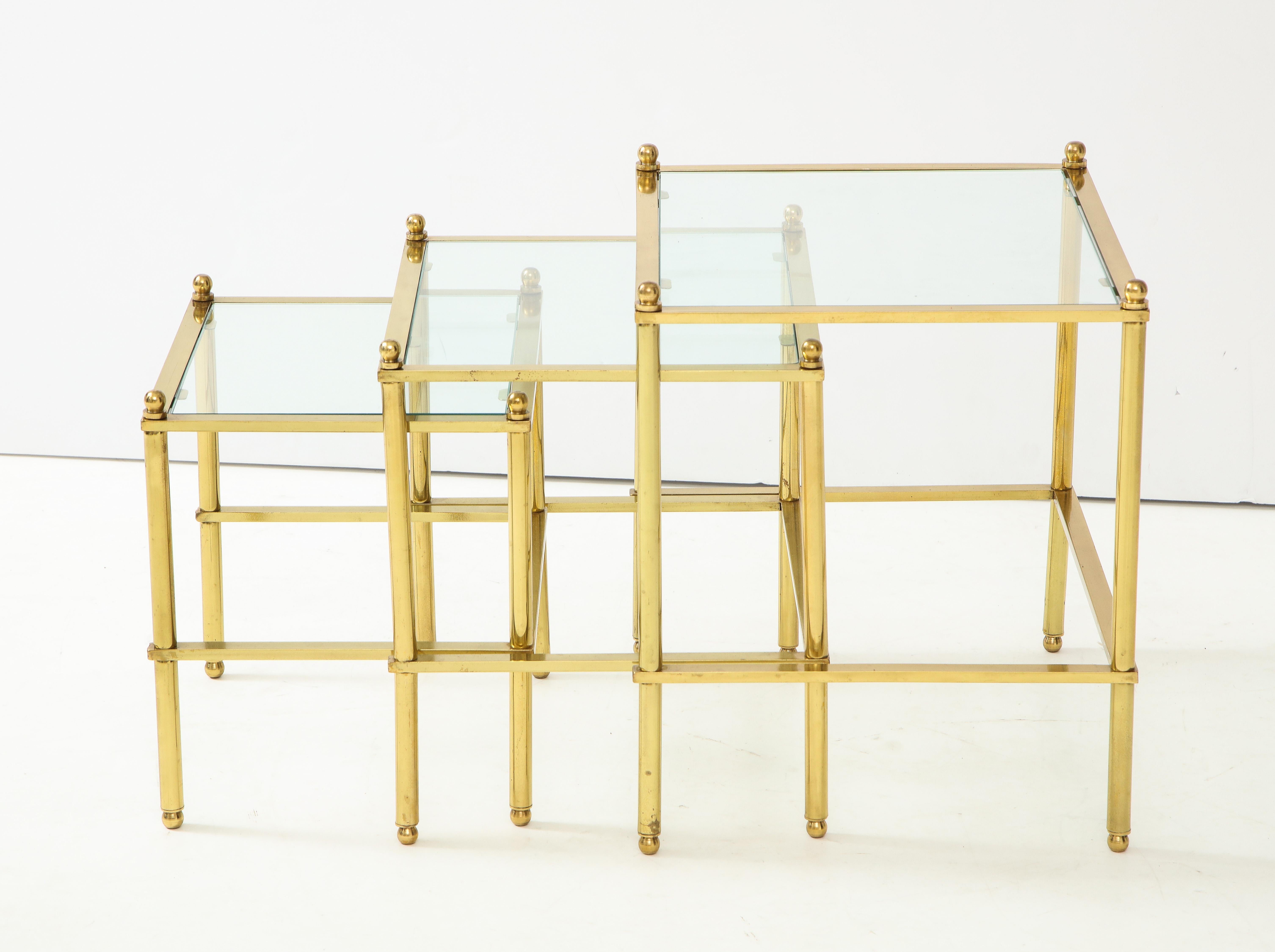 Set of Three Brass Nesting Tables In Good Condition For Sale In Stamford, CT