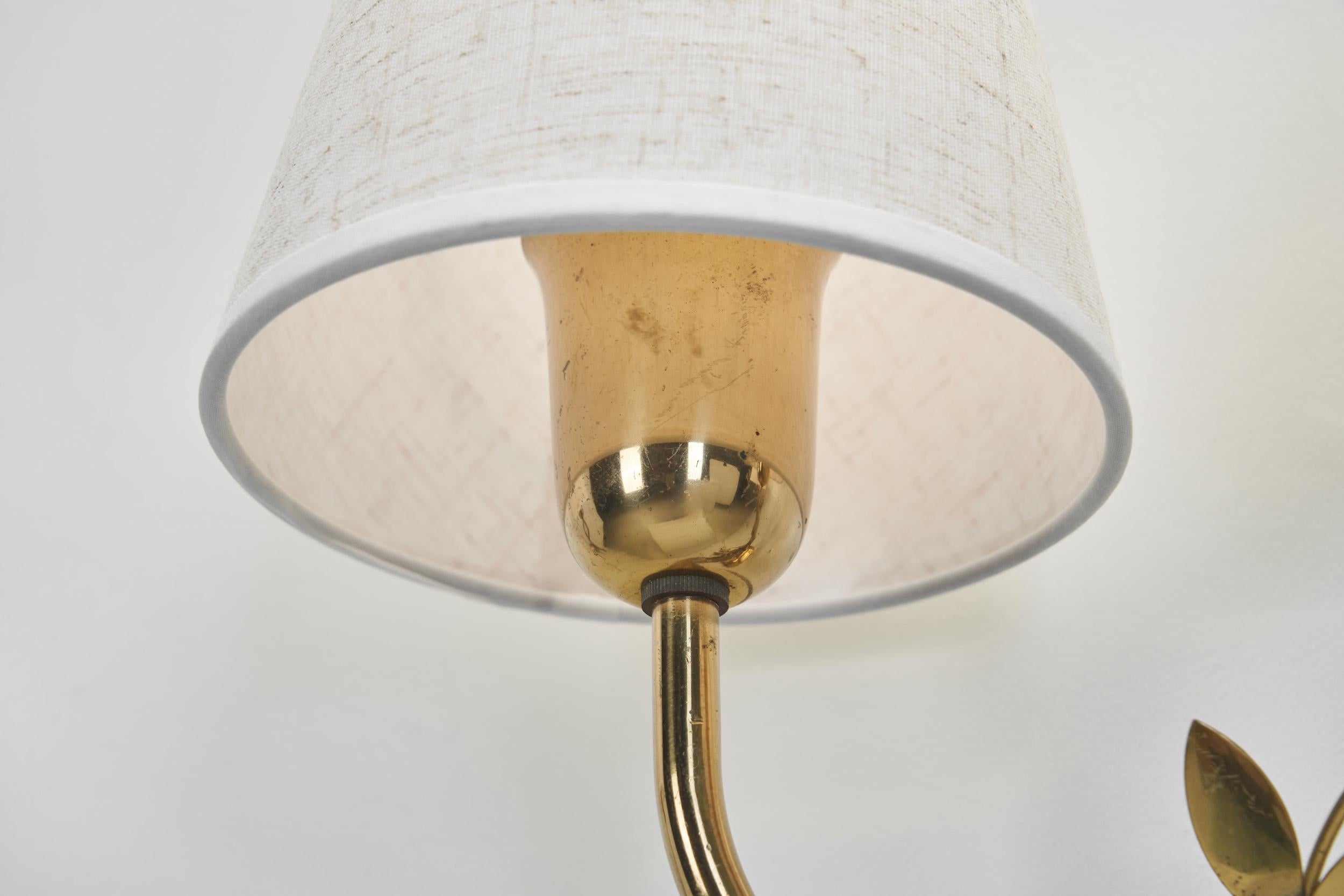 Set of Three Brass Wall Lamps with Decorative Leaves for K&H, Norway circa 1940s 5