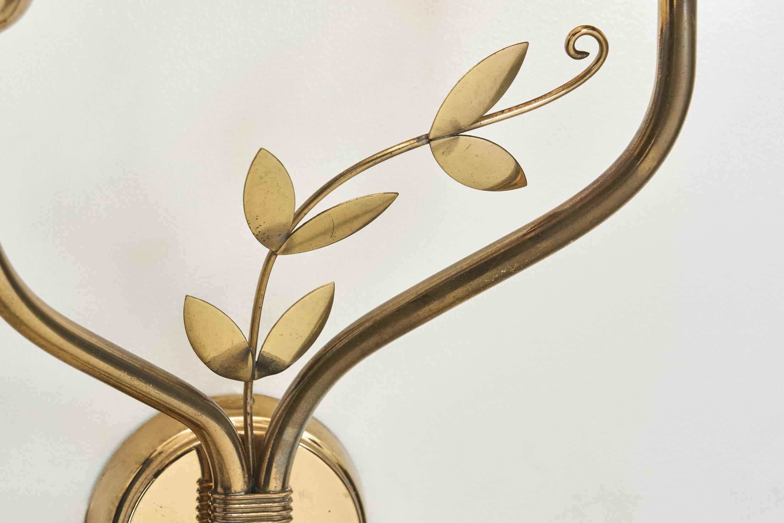 Set of Three Brass Wall Lamps with Decorative Leaves for K&H, Norway circa 1940s 9