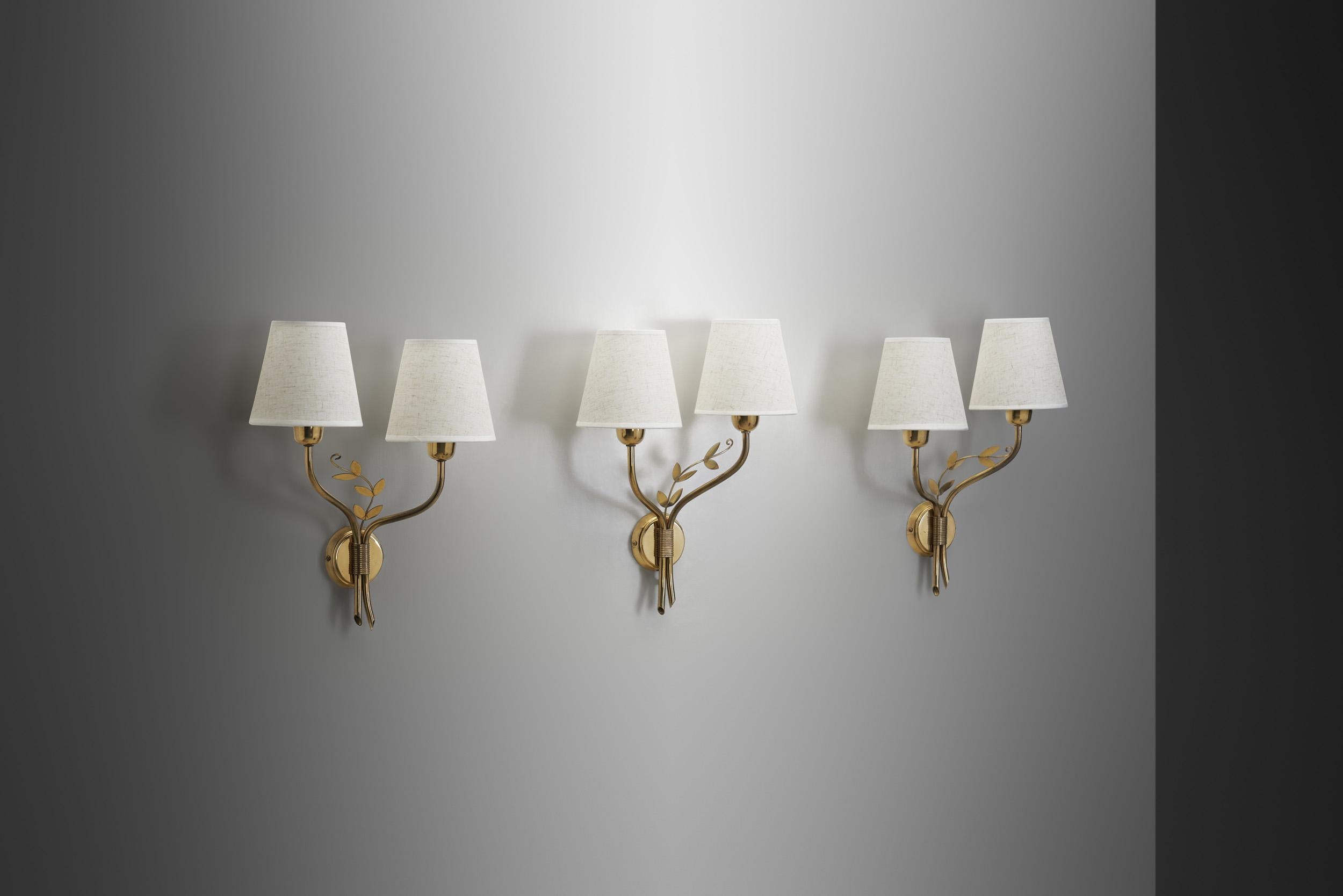 Mid-Century Modern Set of Three Brass Wall Lamps with Decorative Leaves for K&H, Norway circa 1940s