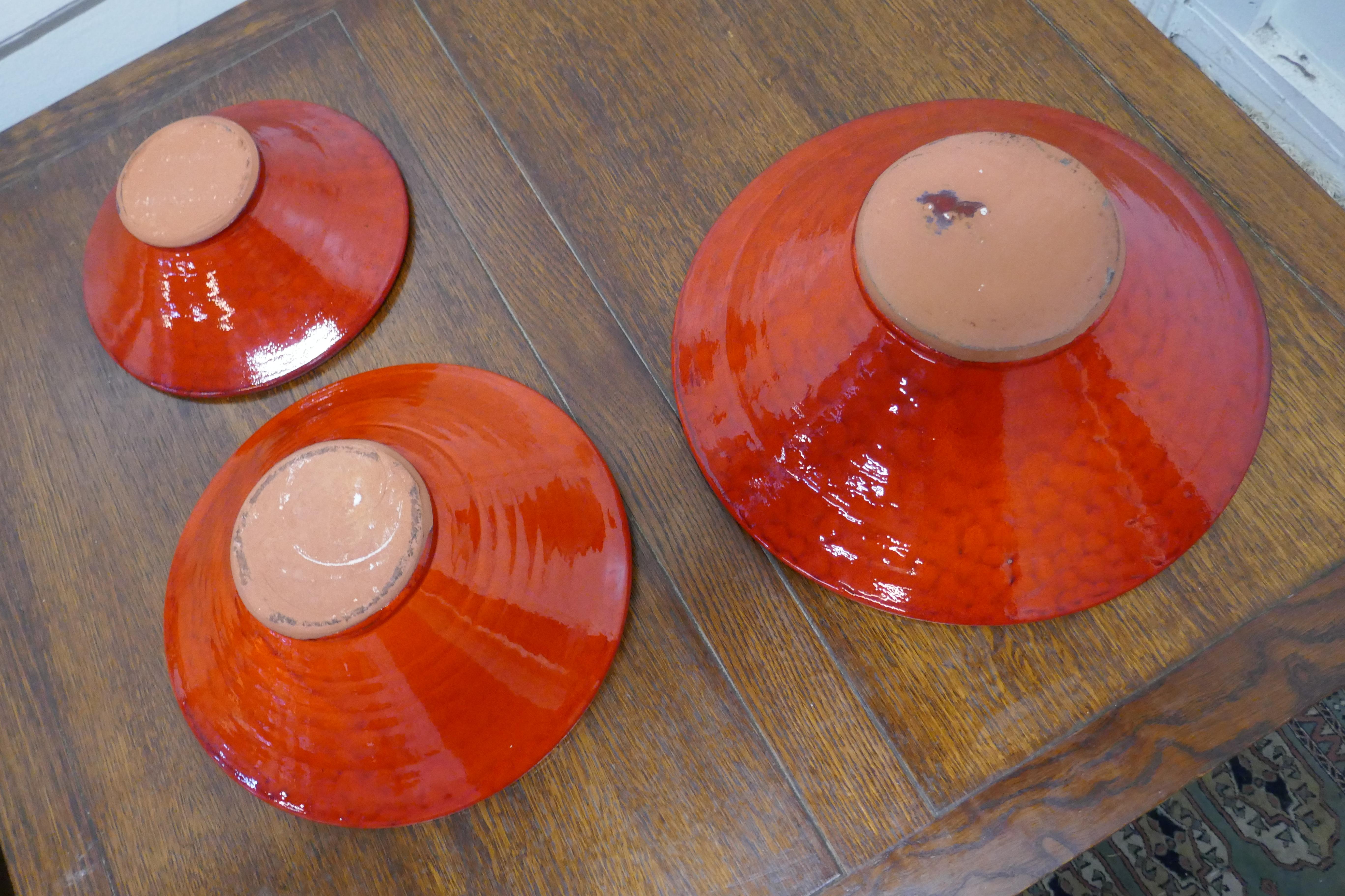 Dutch Colonial Set of Three Bright Red Terracotta Dutch Bowls For Sale