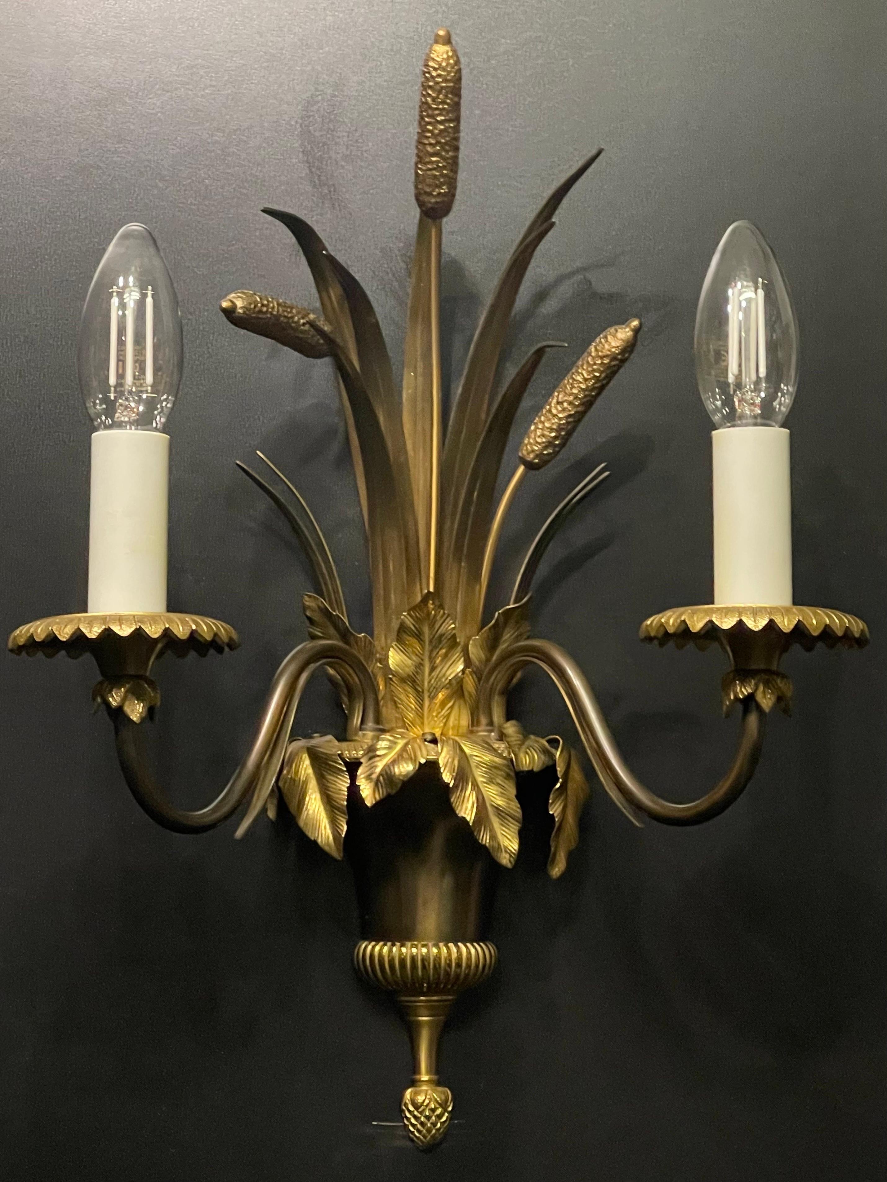 French Bronze Chandelier and Sconces by Maison Charles, France, 1970s For Sale 6
