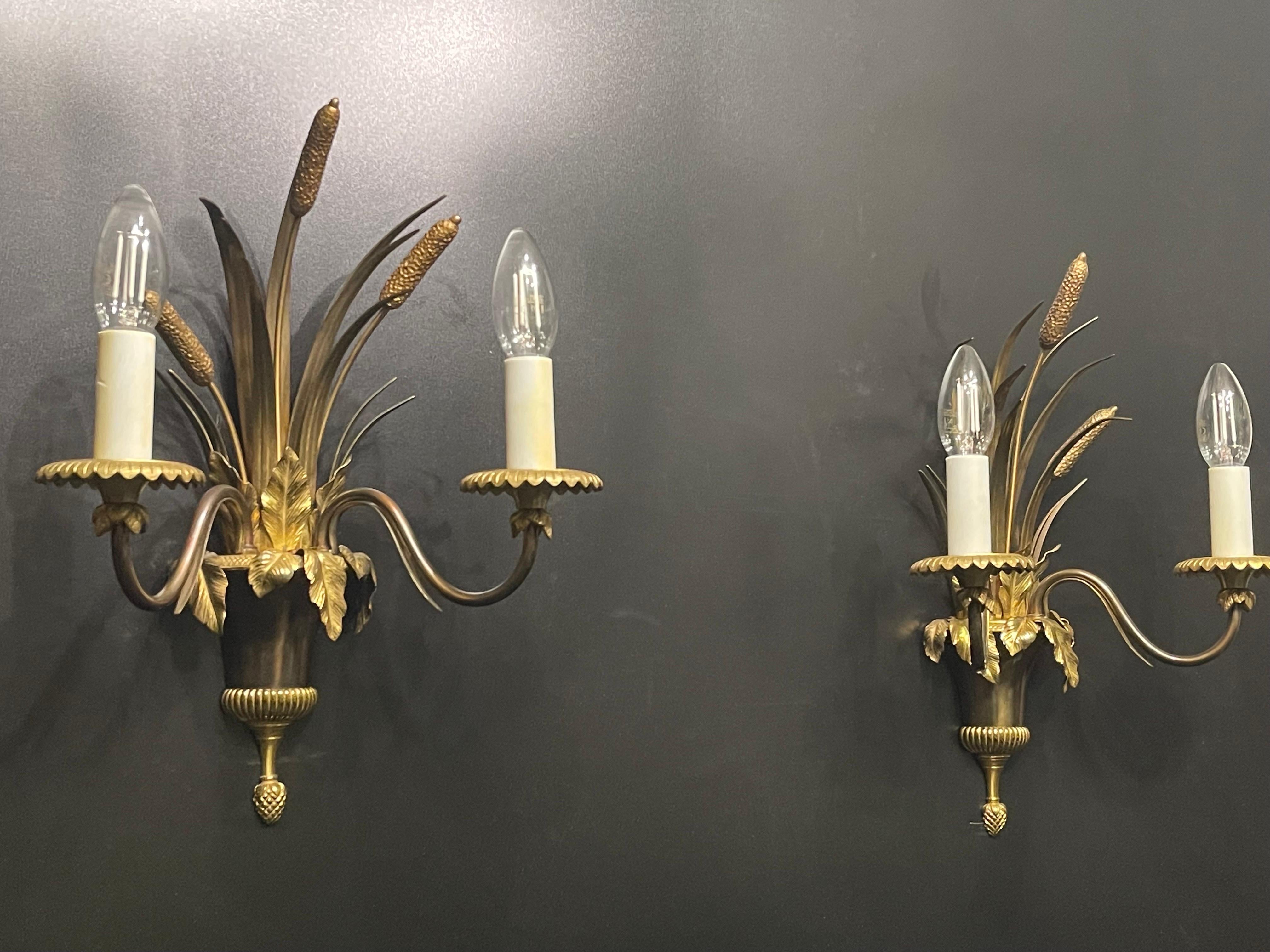 French Bronze Chandelier and Sconces by Maison Charles, France, 1970s For Sale 7