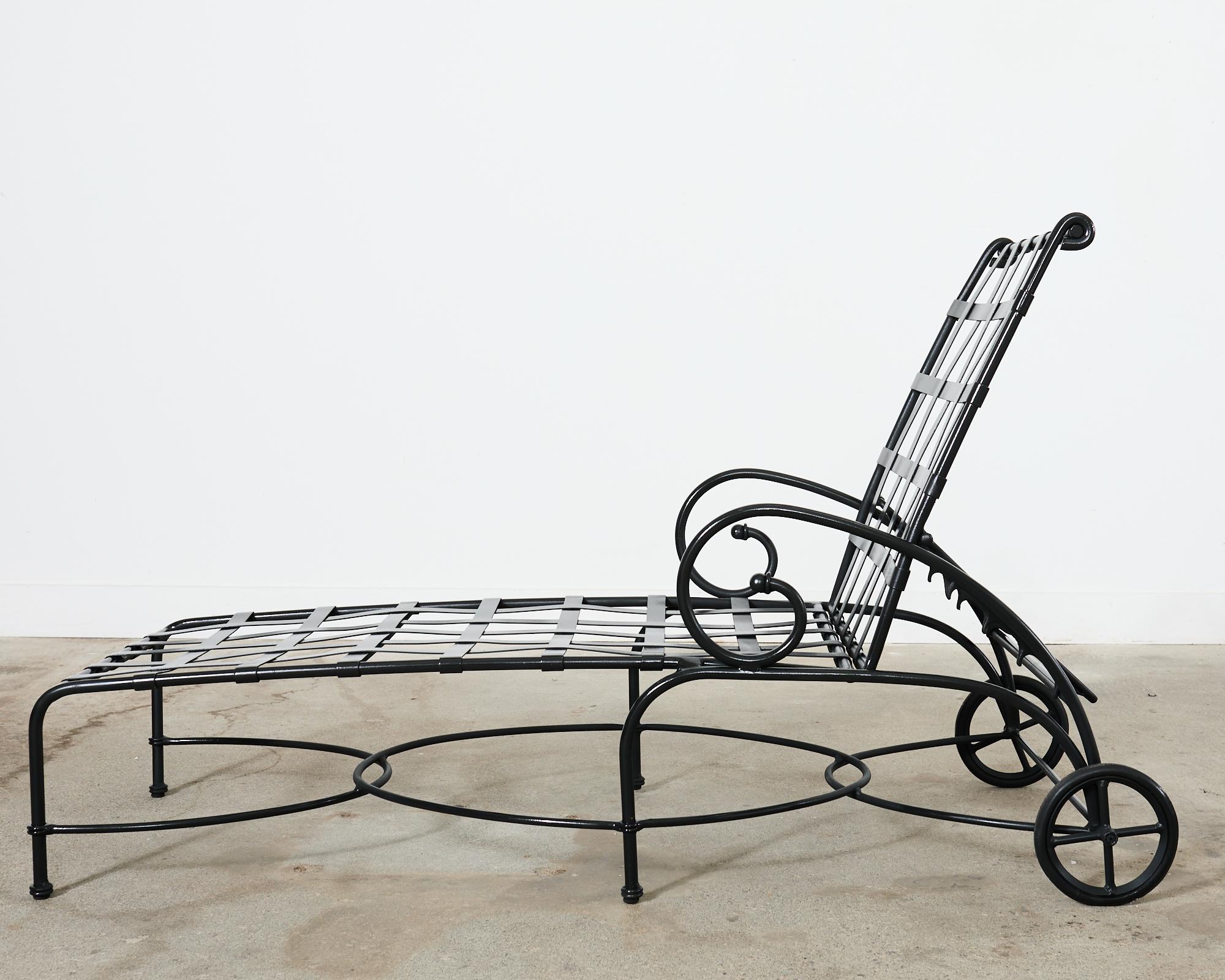 Lot de trois fauteuils de piscine Brown Jordan Florentine en vente 2