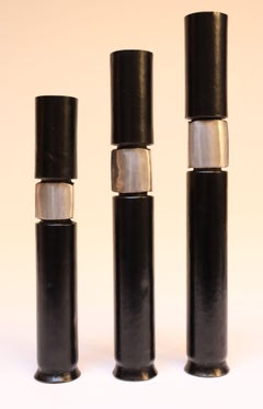 Juego de tres portavelas brutalistas de cobre ennegrecido de Thomas Roy Markusen