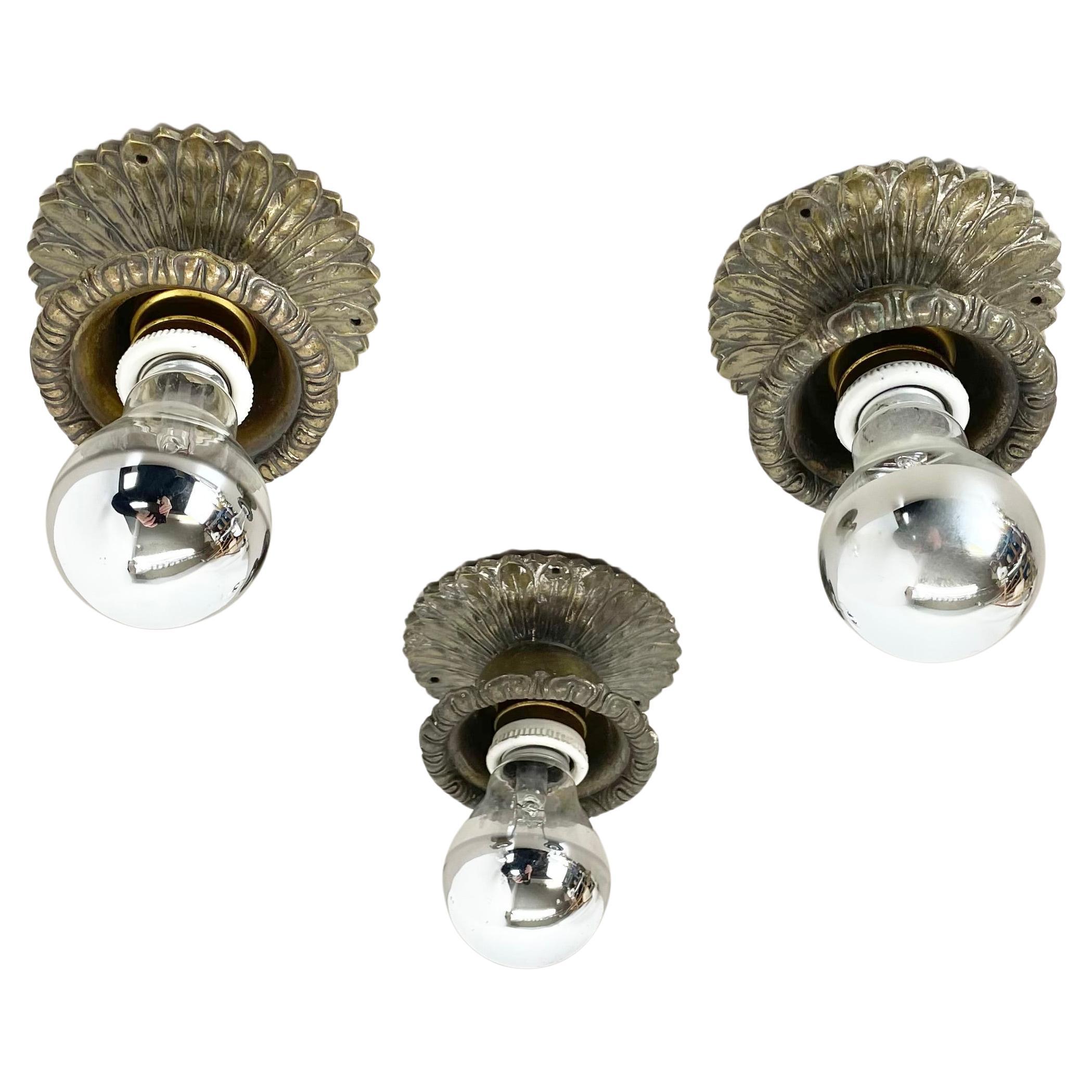 Set von drei brutalistischen Wandleuchten „ART DECO“ aus BRONZE, Frankreich 1920