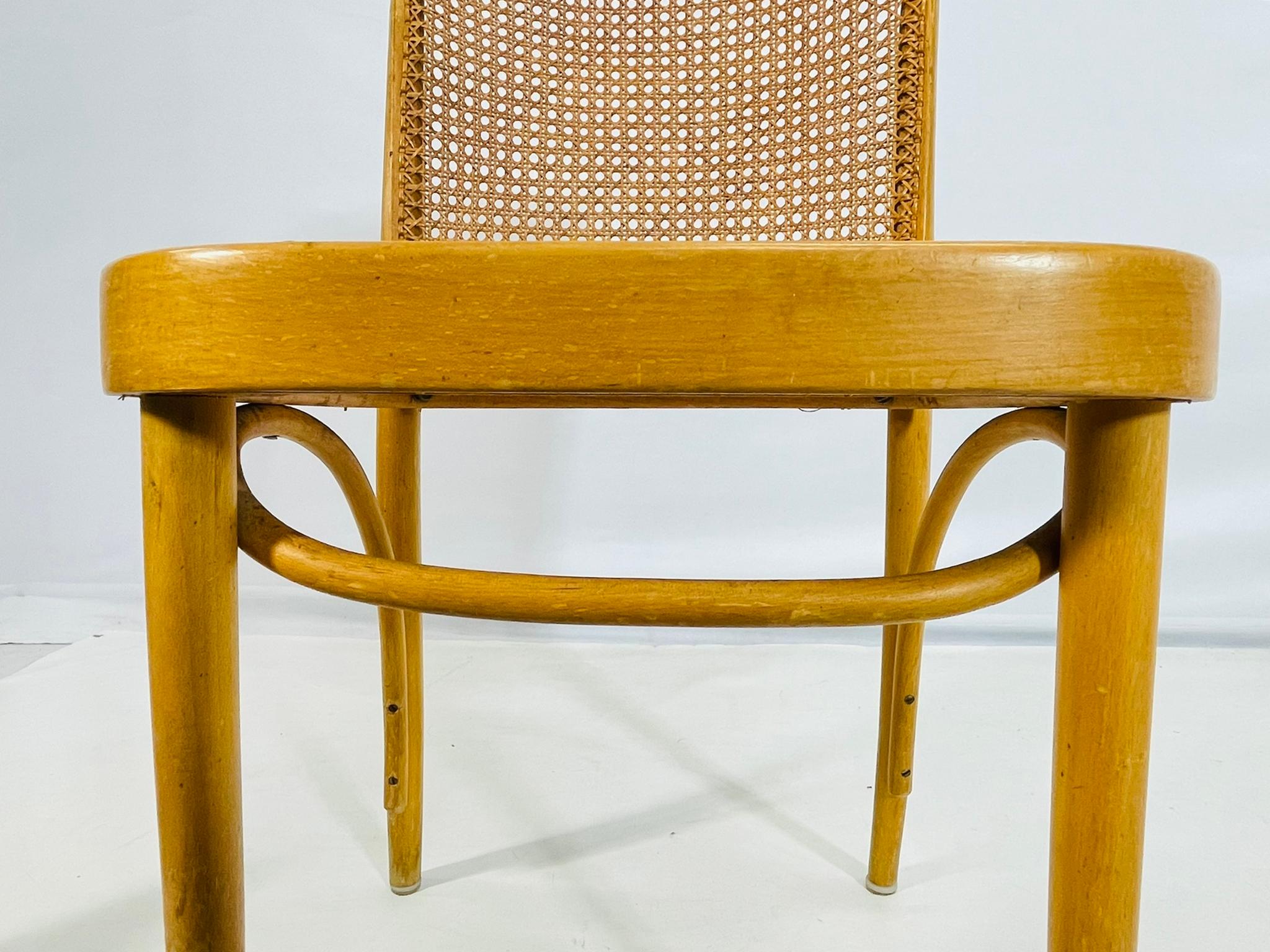 Ensemble de trois chaises d'appoint en rotin et bois cintré de Loewenstein/Oggo, États-Unis, années 1960 en vente 11