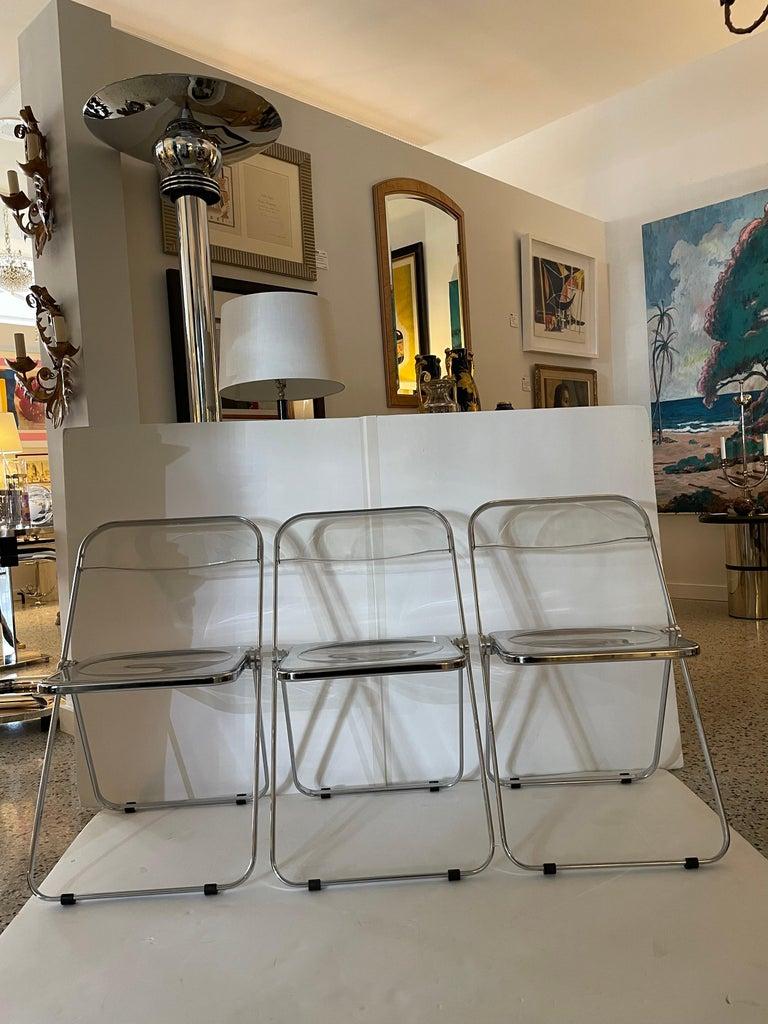 These stylish, chic and classic Plia chairs by Casella date to the 1970s-1980s, and they make for the perfect extra chair for those needed occasions. 

Note: One of the chairs has some oxidation/rust on the frame (see last image).