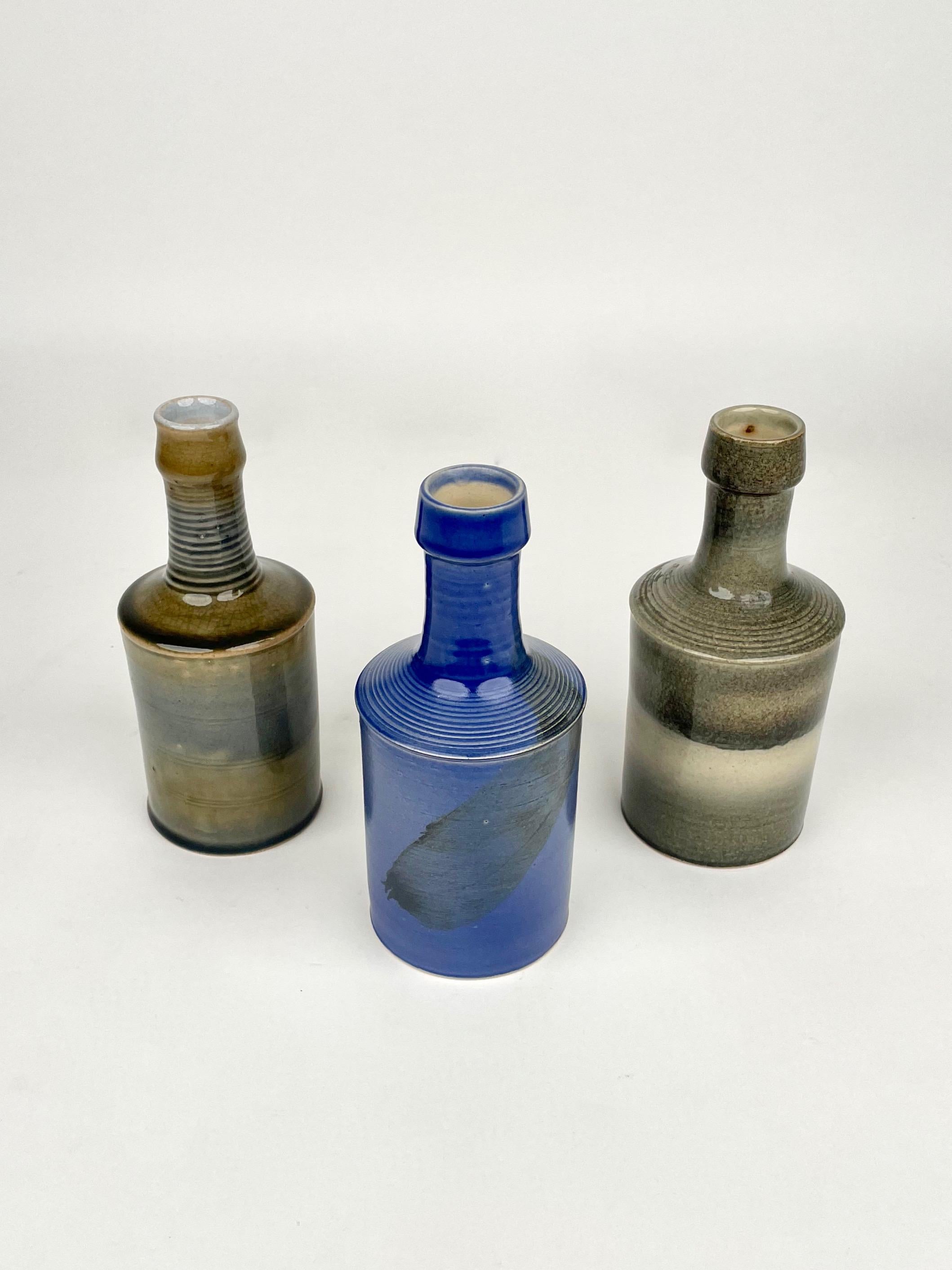 Set of Three Ceramic Vase Bottle Nanni Valentini Laboratorio Pesaro Italy, 1960s For Sale 1