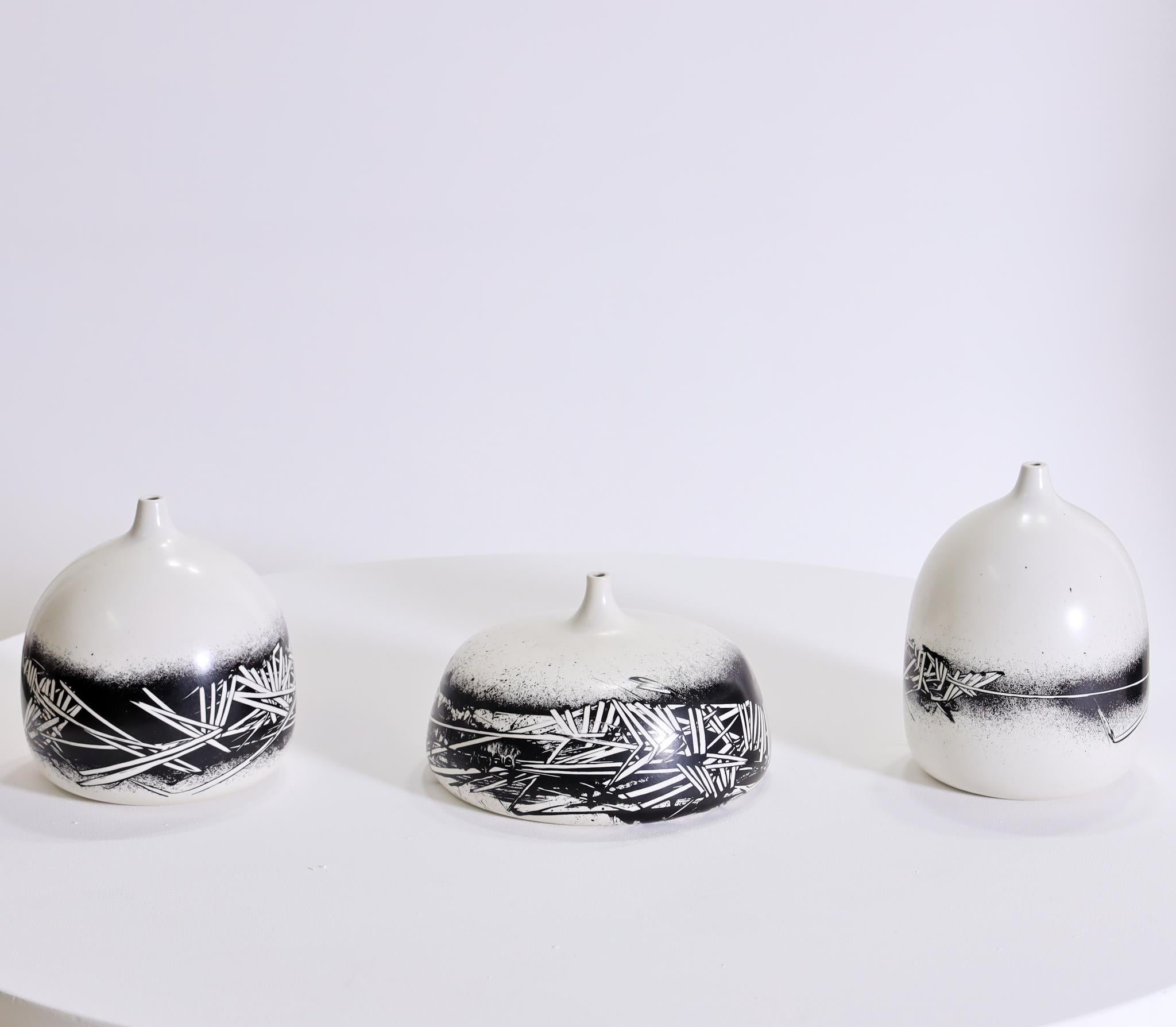 Set of Three Ceramic Vases by Emilio Scanavino for Motta For Sale 1