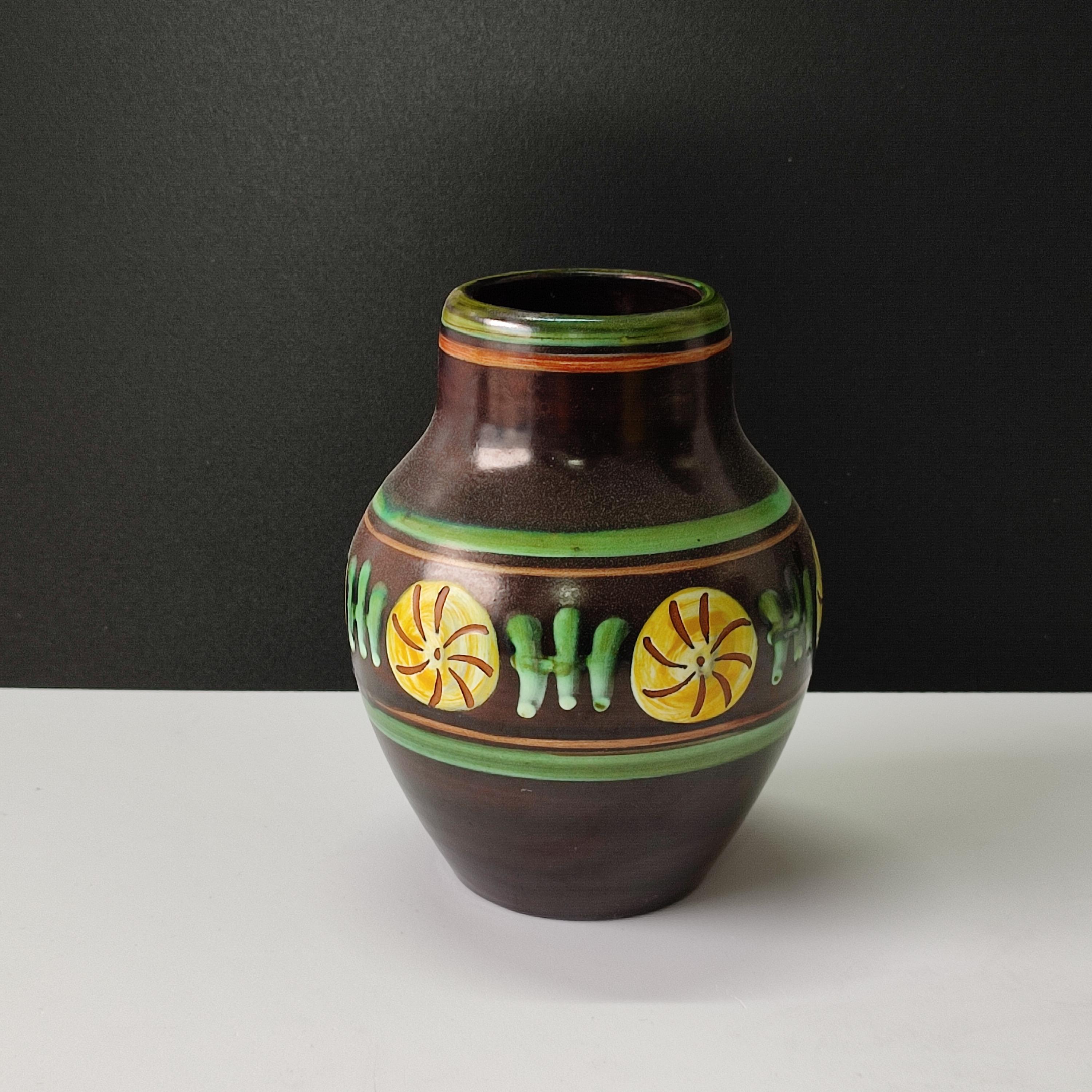 Set of Three Ceramic Vases, Upsala-Ekeby, Early 20th Century In Excellent Condition For Sale In Bochum, NRW