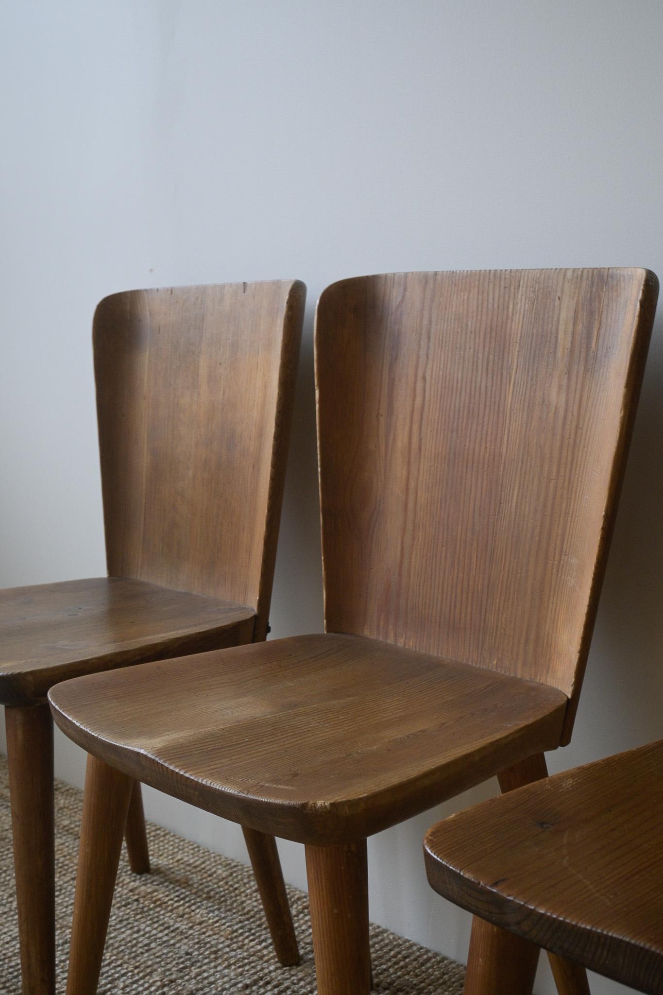 Ensemble de trois chaises par Göran Malmvall, Karl Andersson & Söner, ca 1940 Suède en vente 3