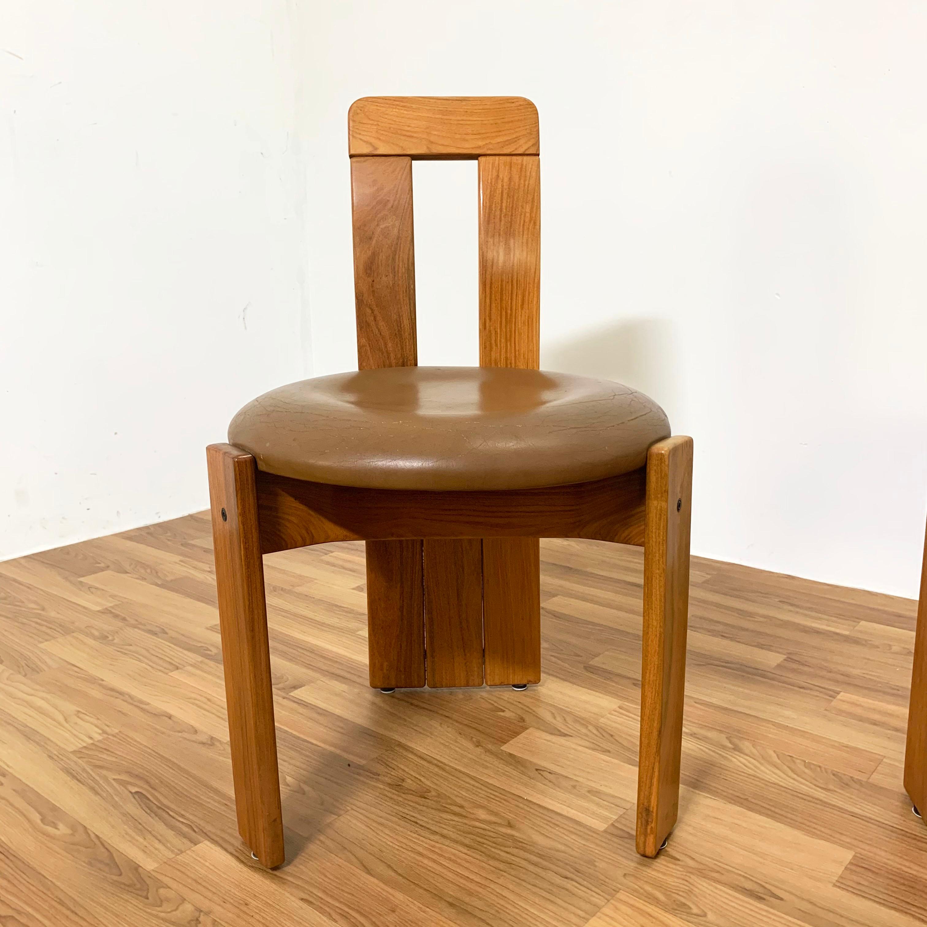 Mid-Century Modern Set of Three Chairs in Bleached Walnut and Leather Attributed to Carla Scarpa