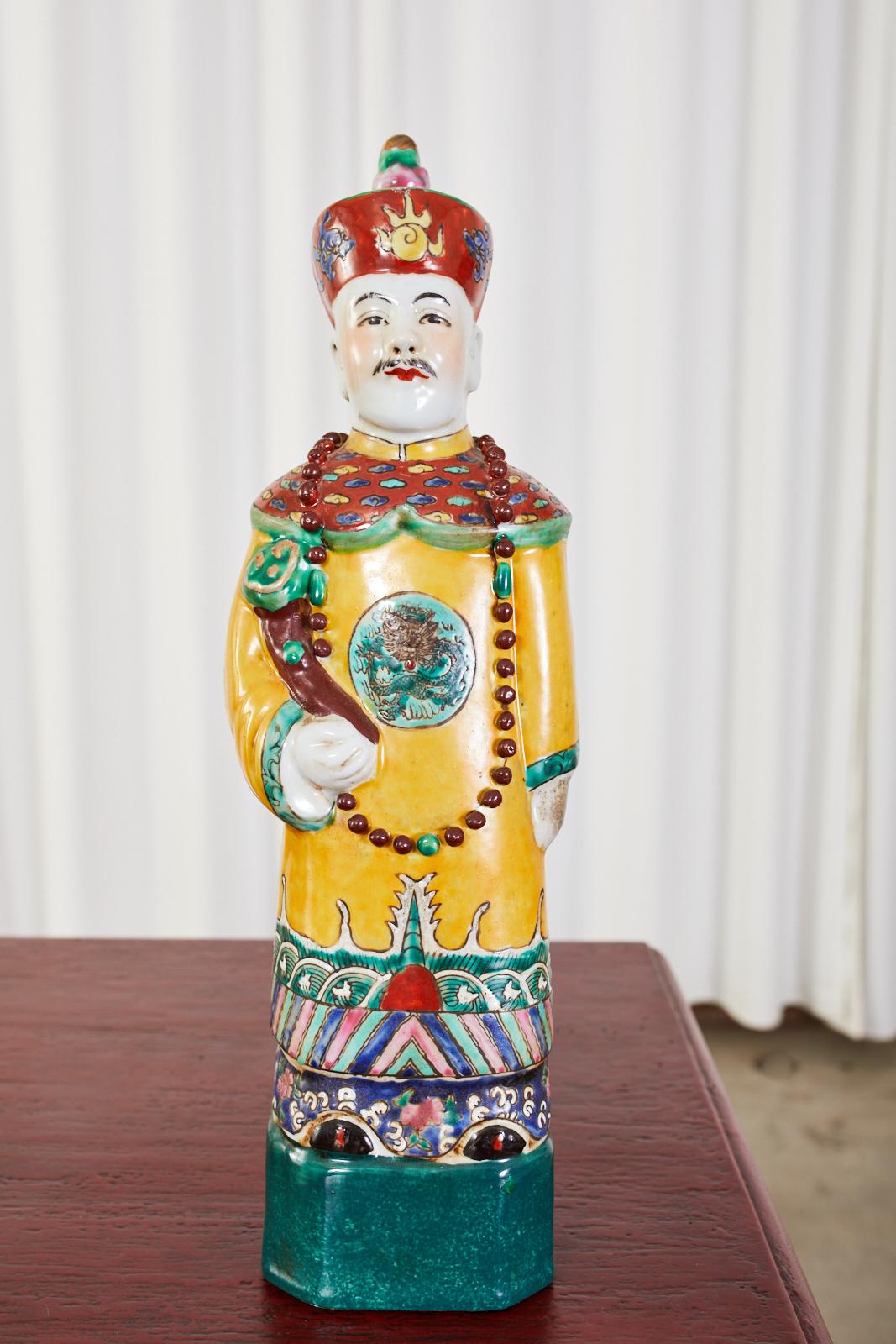 Set of Three Chinese Porcelain Qing Emperor Figures In Good Condition In Rio Vista, CA