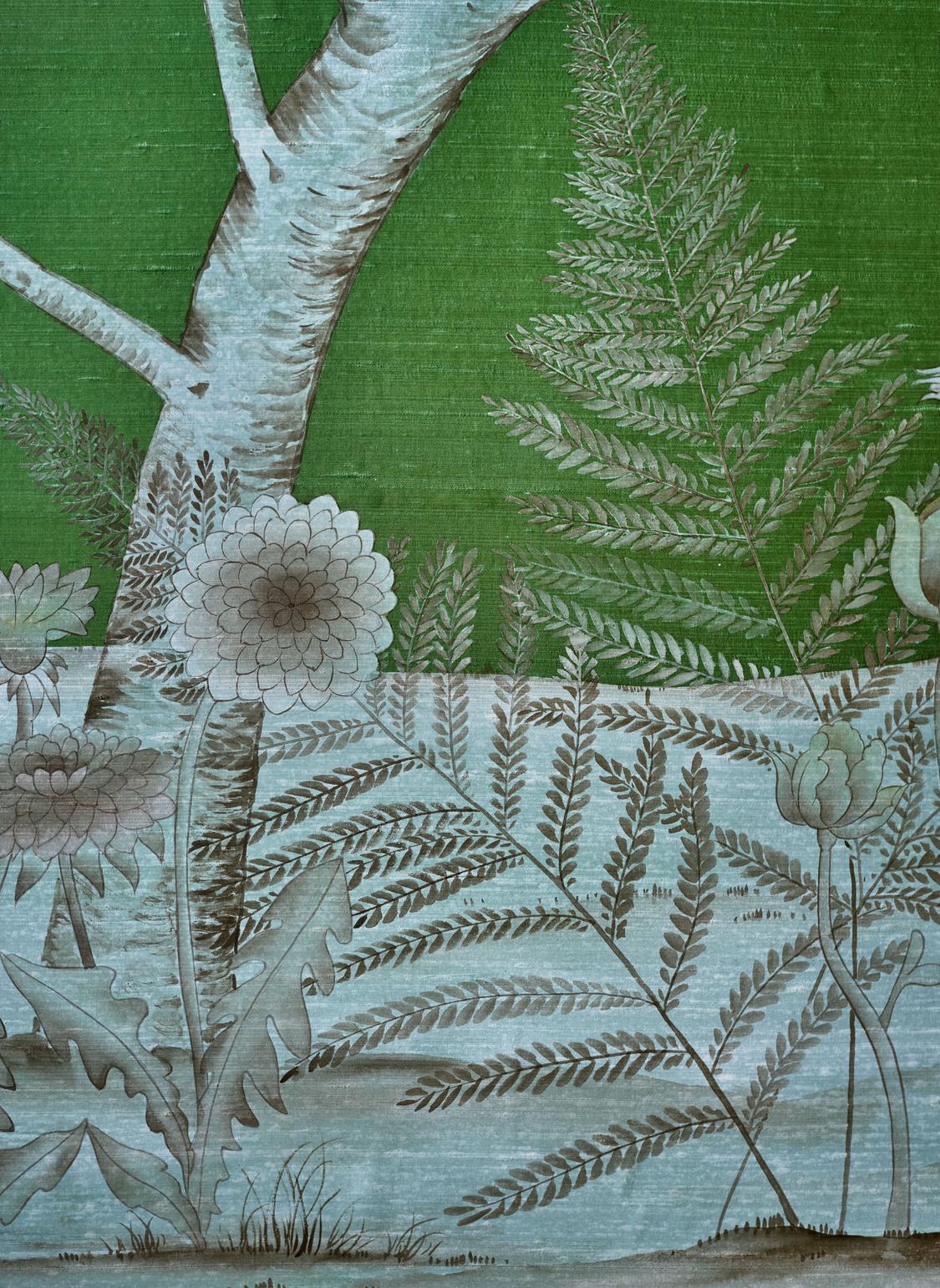 Satz von drei Chinoiserie-Gemälden, Aquarelle auf Seide und vergoldetem Papier im Angebot 3