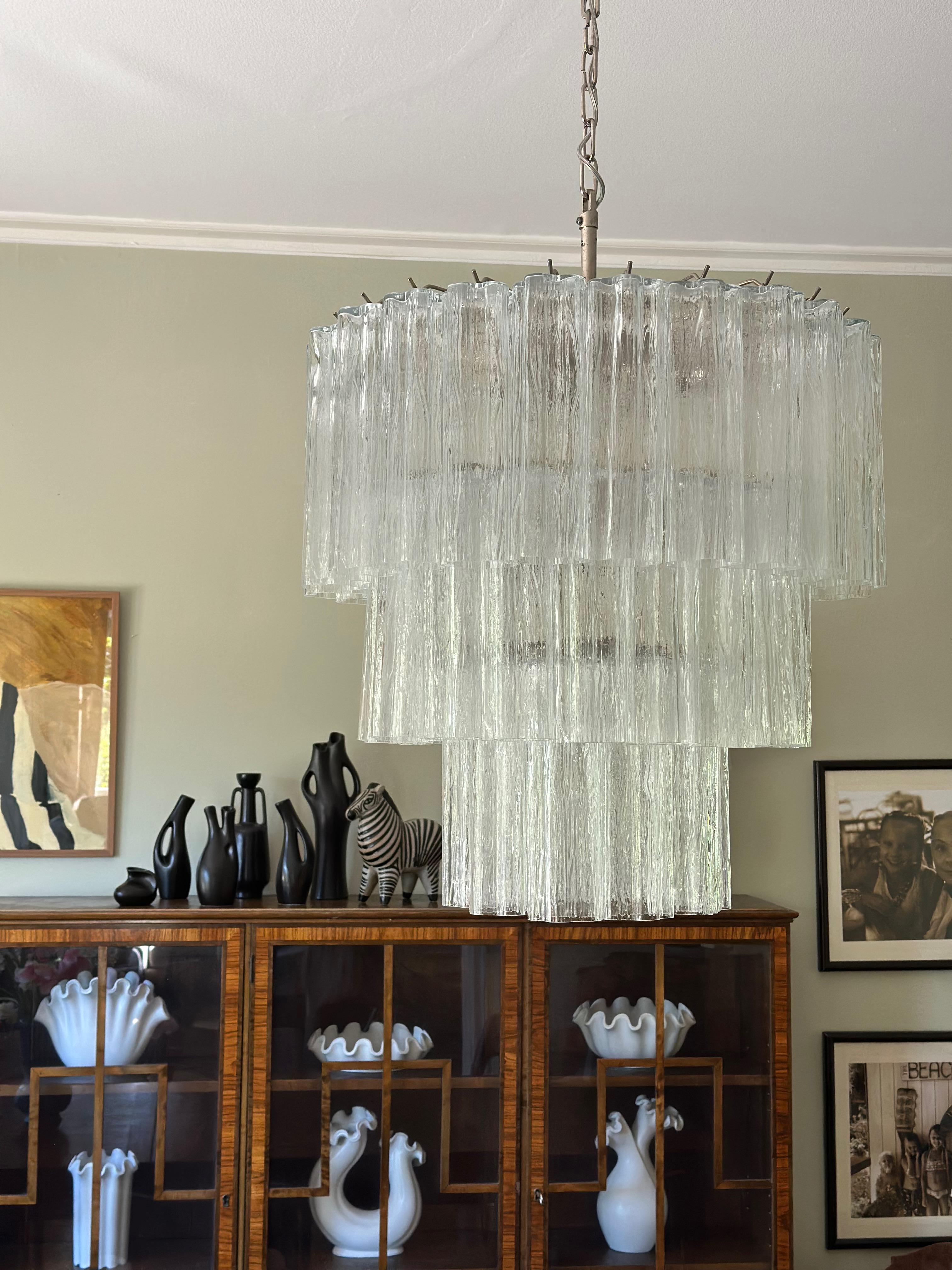 Juego de tres Lámparas de Murano Clásicas Tronchi con tubos de cristal transparente Moderno de mediados de siglo en venta